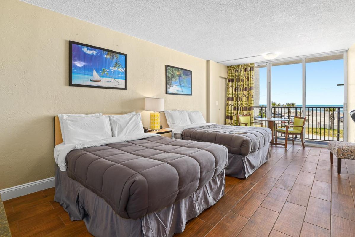 Cove Motel Oceanfront photo 87