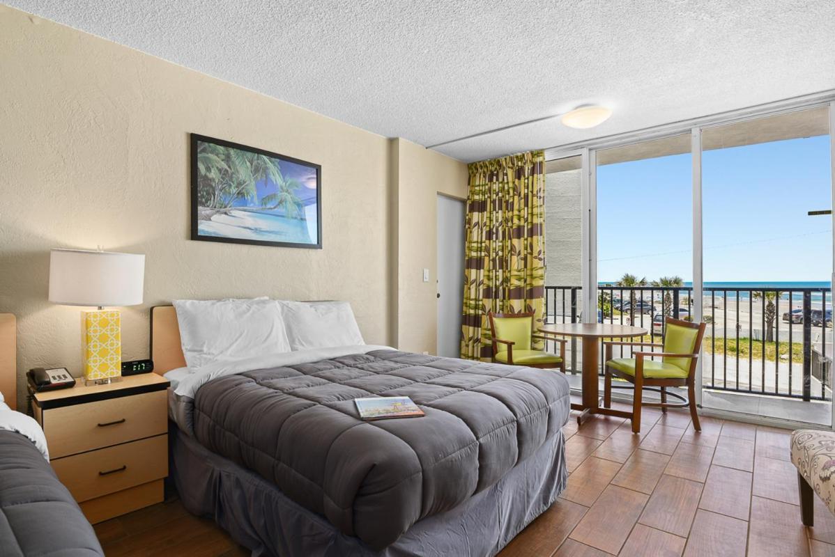 Cove Motel Oceanfront photo 8