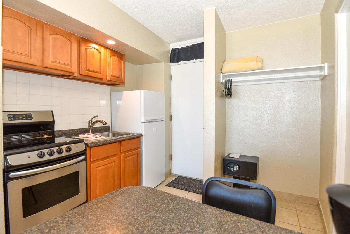 Cove Motel Oceanfront photo 89