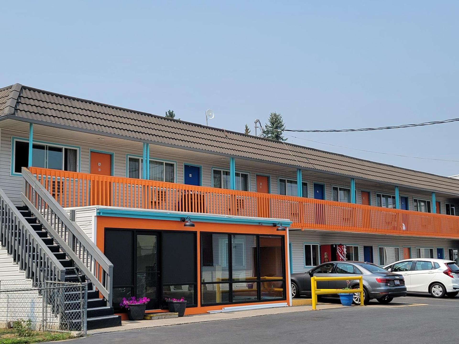 SilverStone Inn North Spokane photo 7