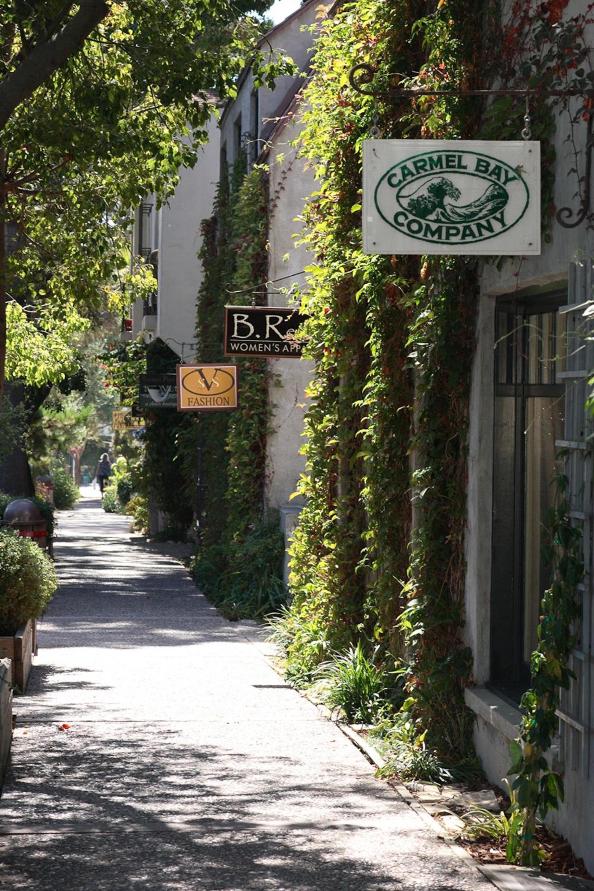 Coachman's Inn, A Four Sisters Inn photo 50