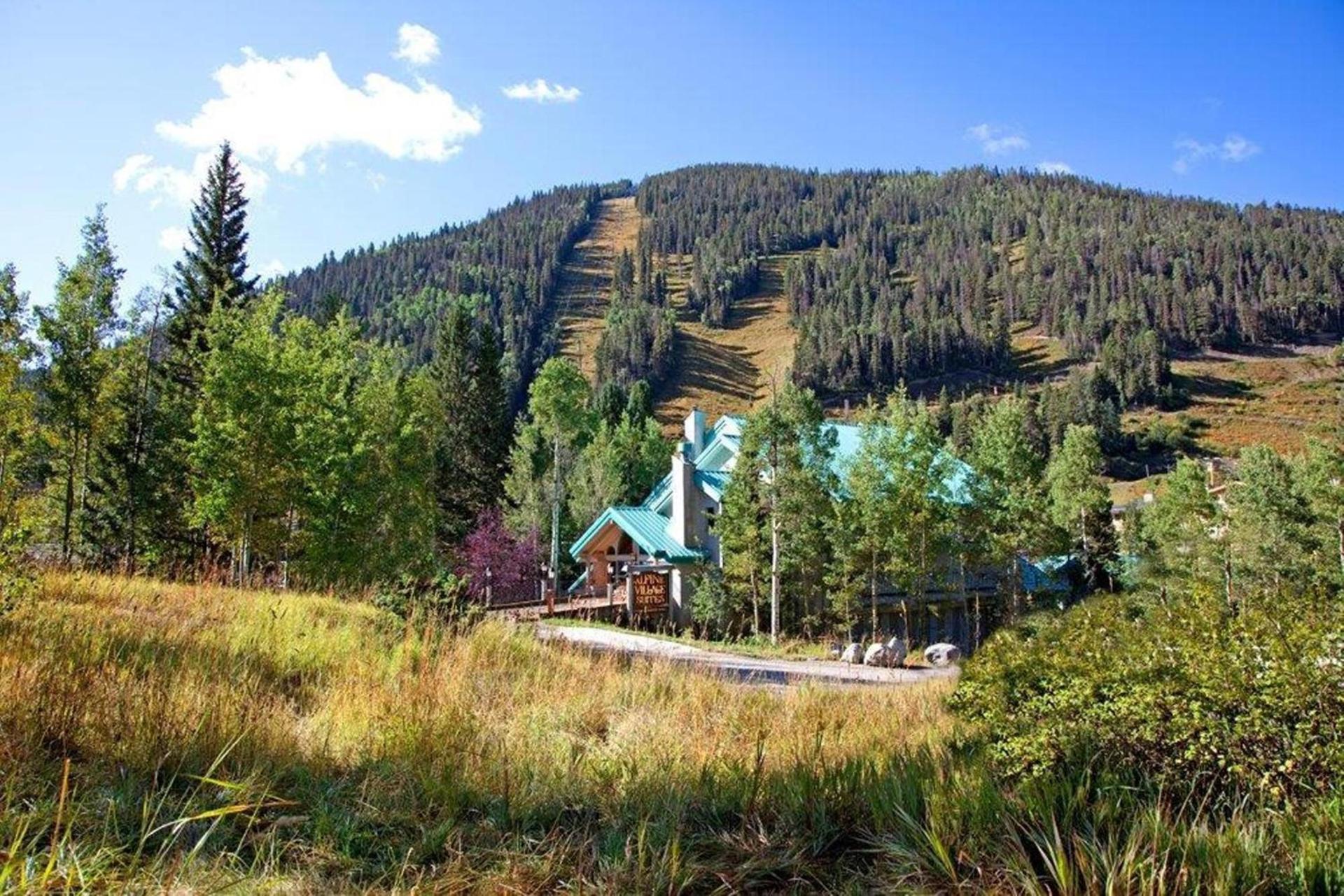 Alpine Village Suites photo 18
