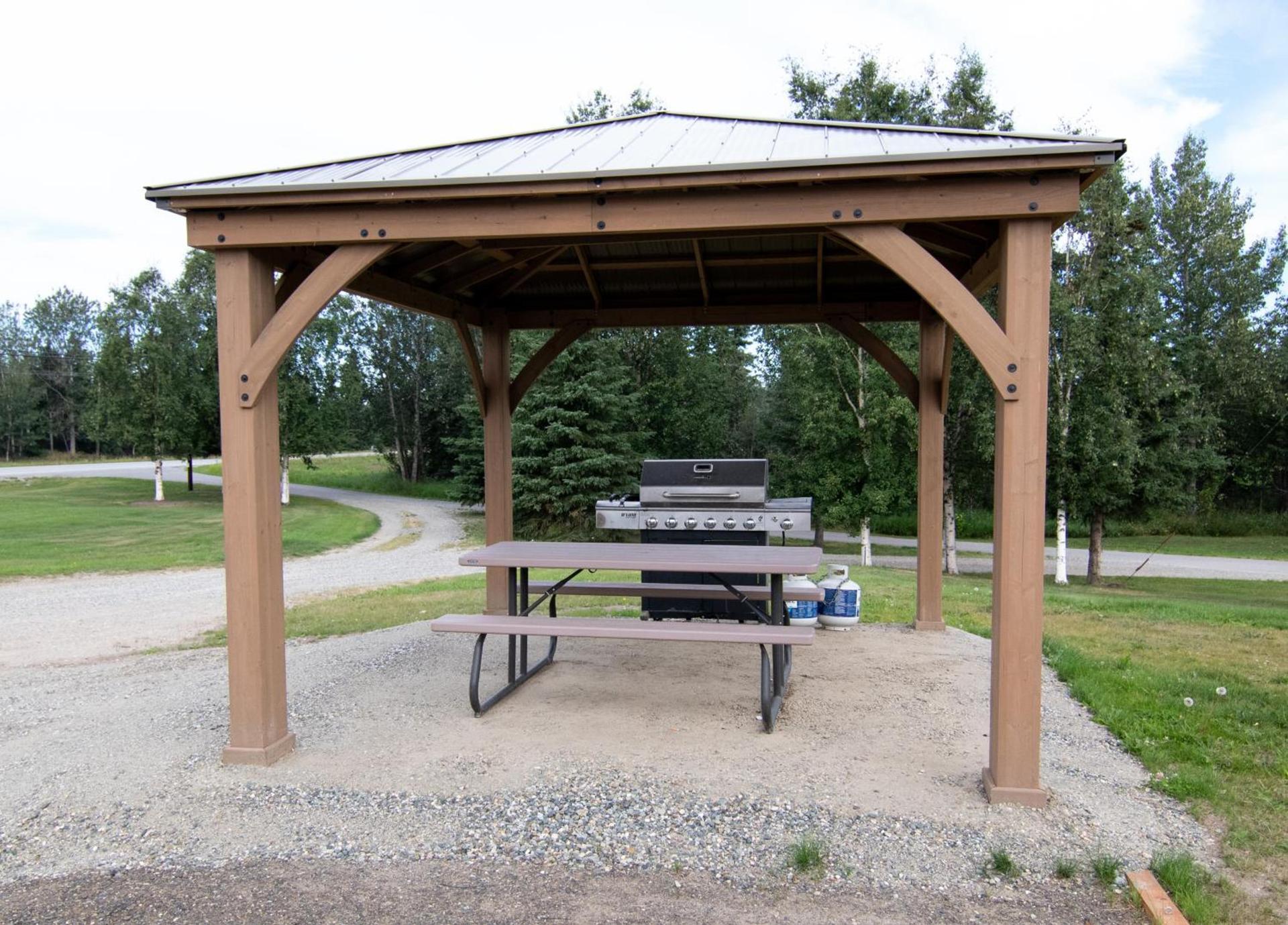 Alaska Frontier Inn photo 3