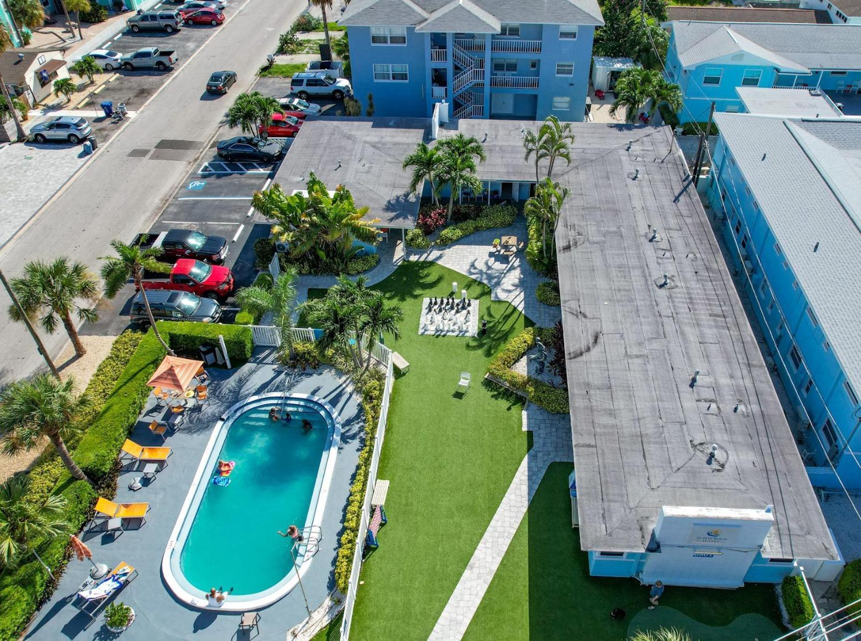 St. Pete Beach Suites photo 8