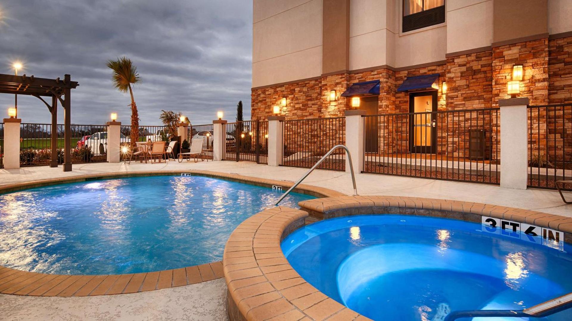 Best Western Plus Flatonia Inn photo 3