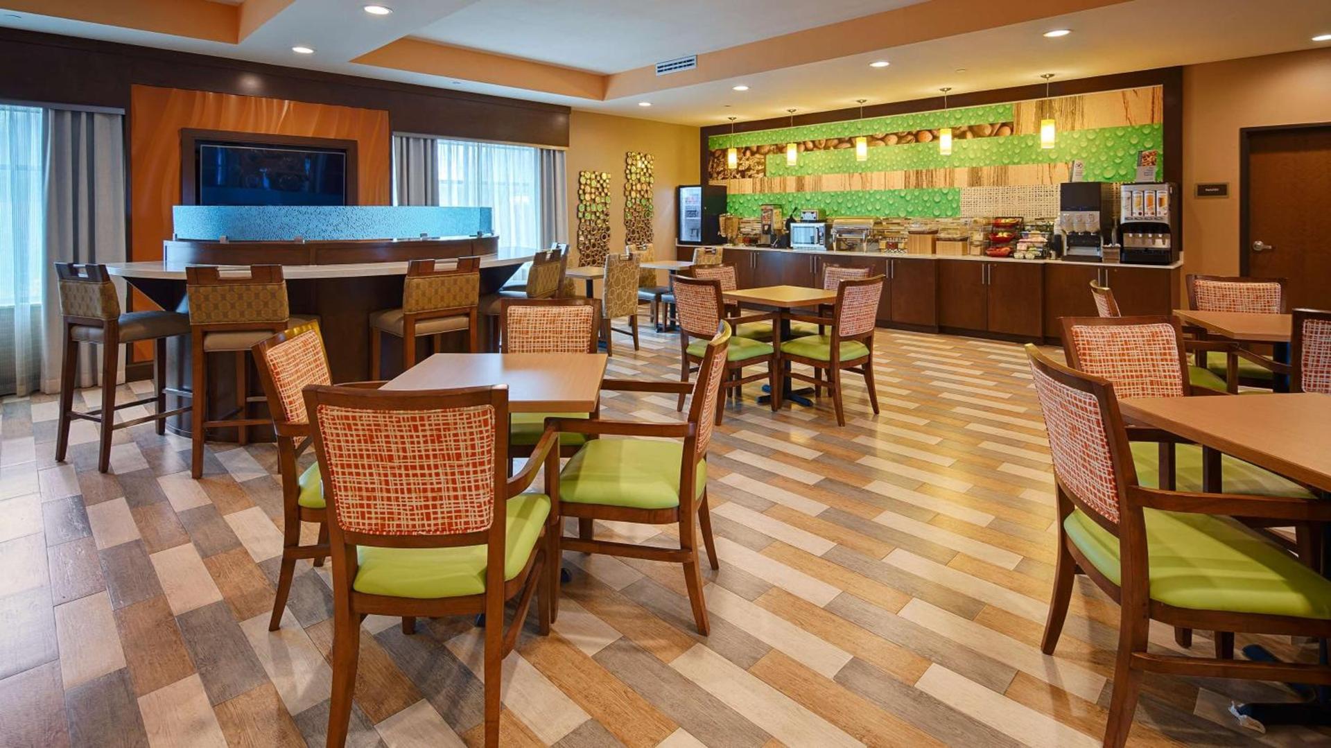 Best Western Plus Flatonia Inn photo 15