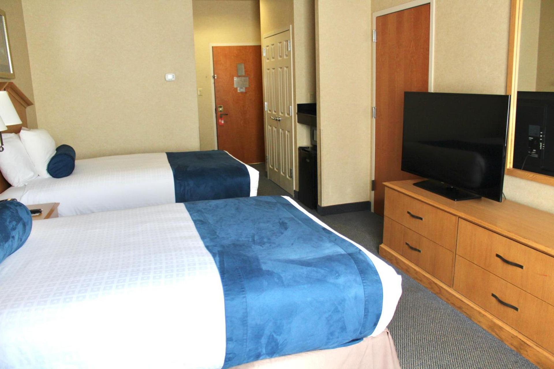 Marco LaGuardia Hotel & Suites photo 8