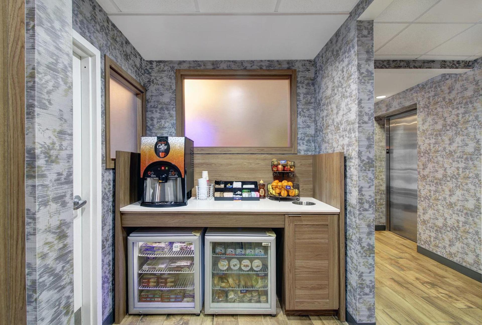 Candlewood Suites Winchester by IHG photo 35