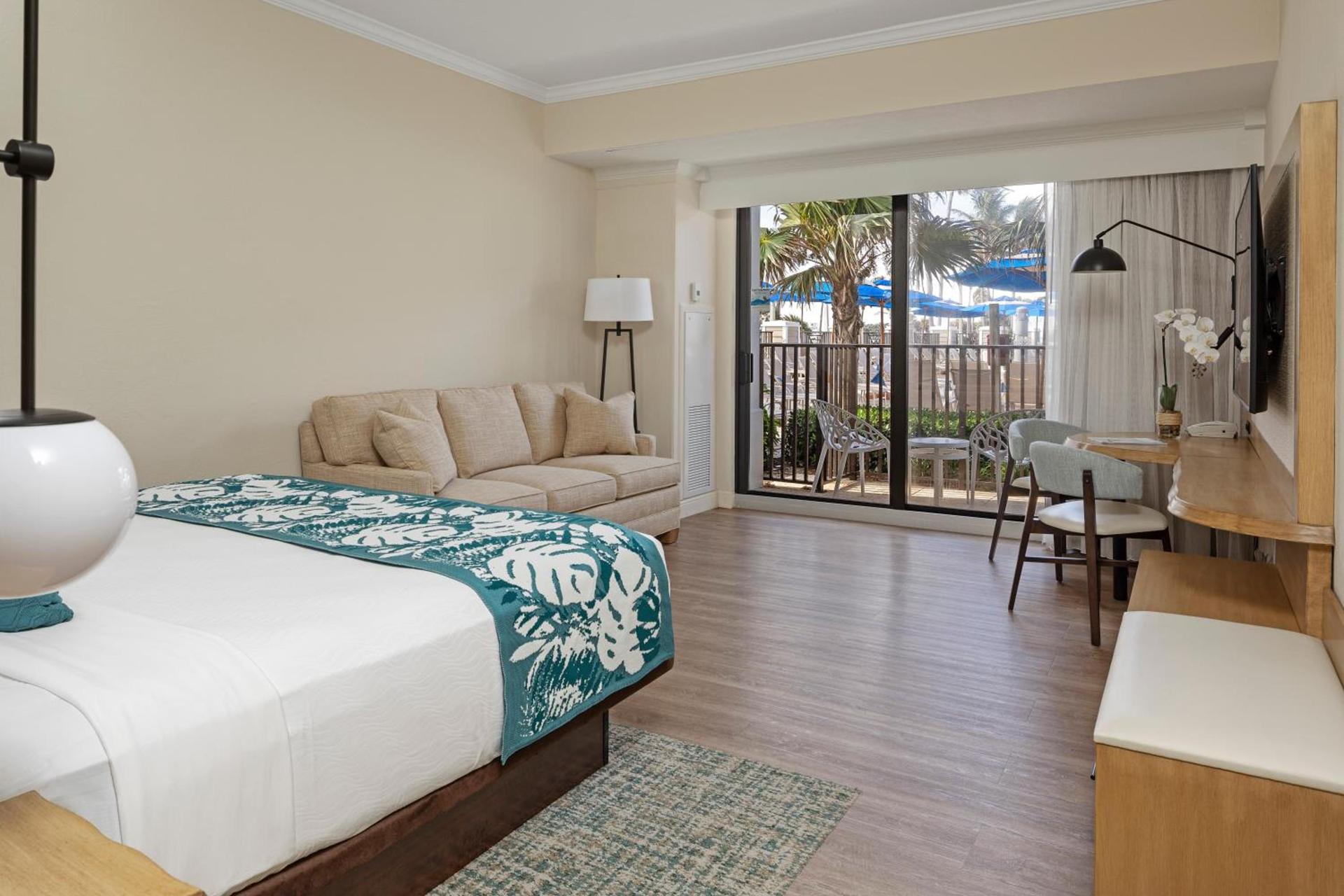 Opal Grand Oceanfront Resort & Spa photo 34