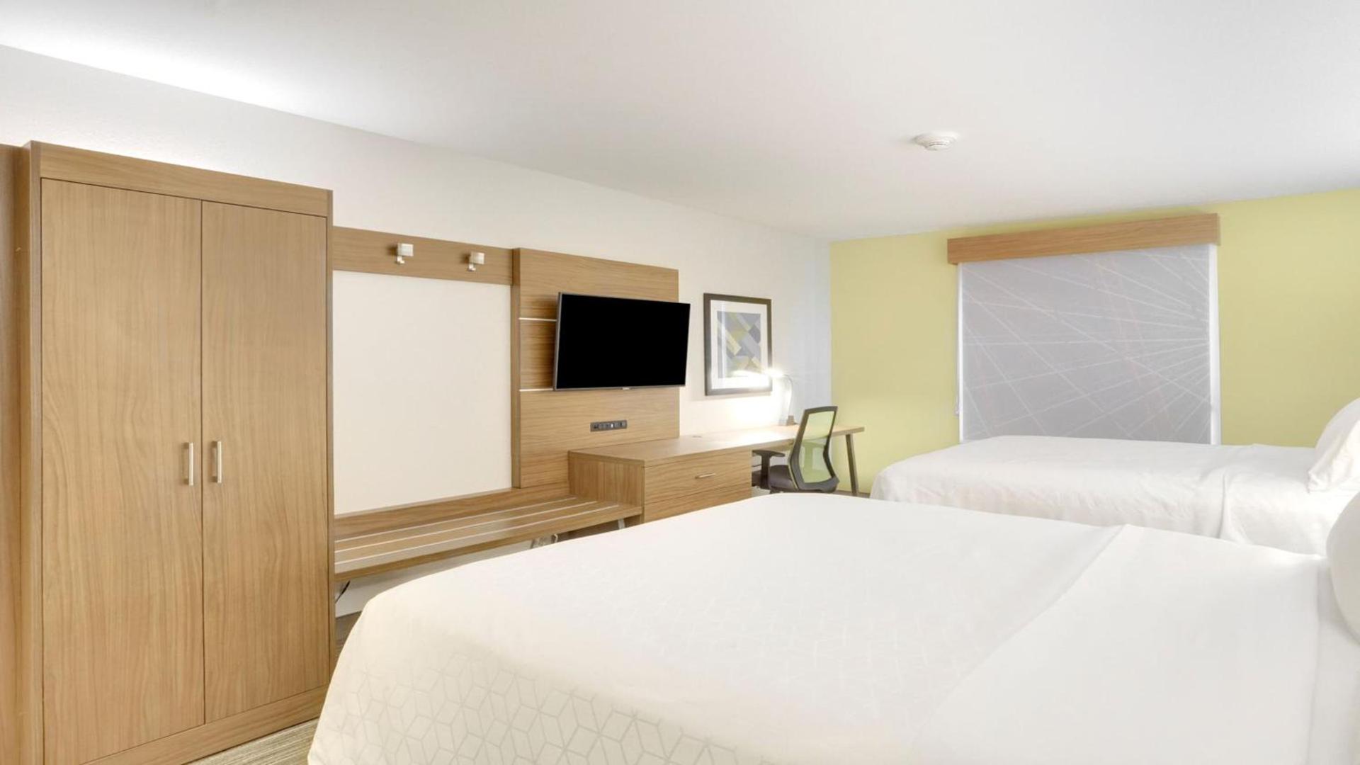 Holiday Inn Express Hotel & Suites Portland by IHG photo 6