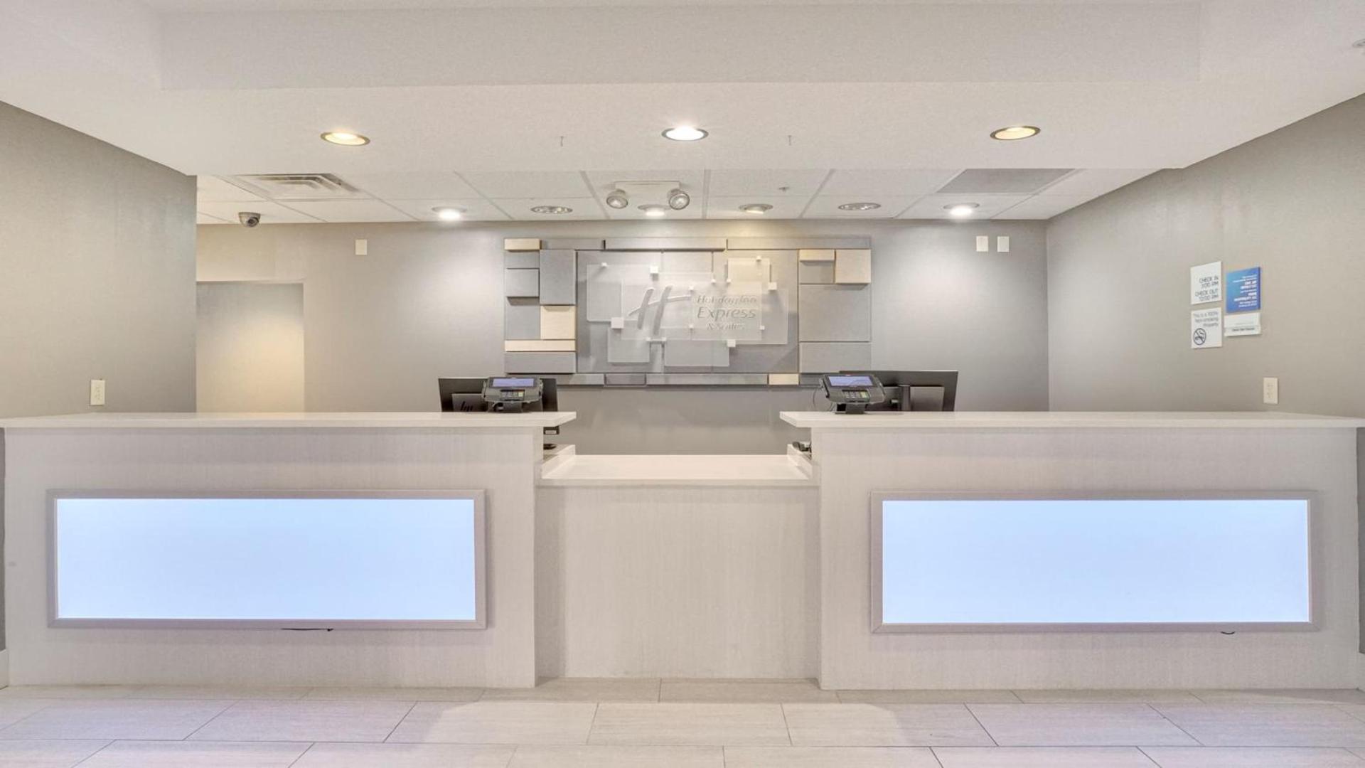 Holiday Inn Express Hotel & Suites Portland by IHG photo 20
