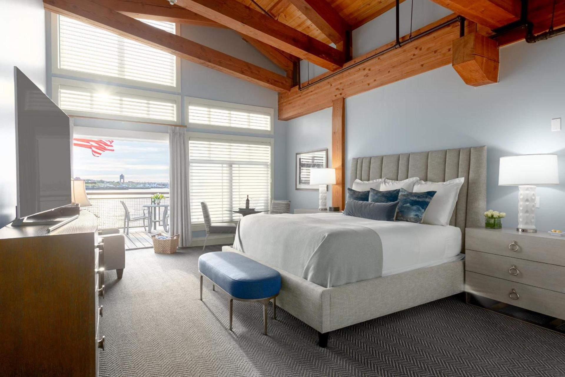 Boston Yacht Haven photo 19