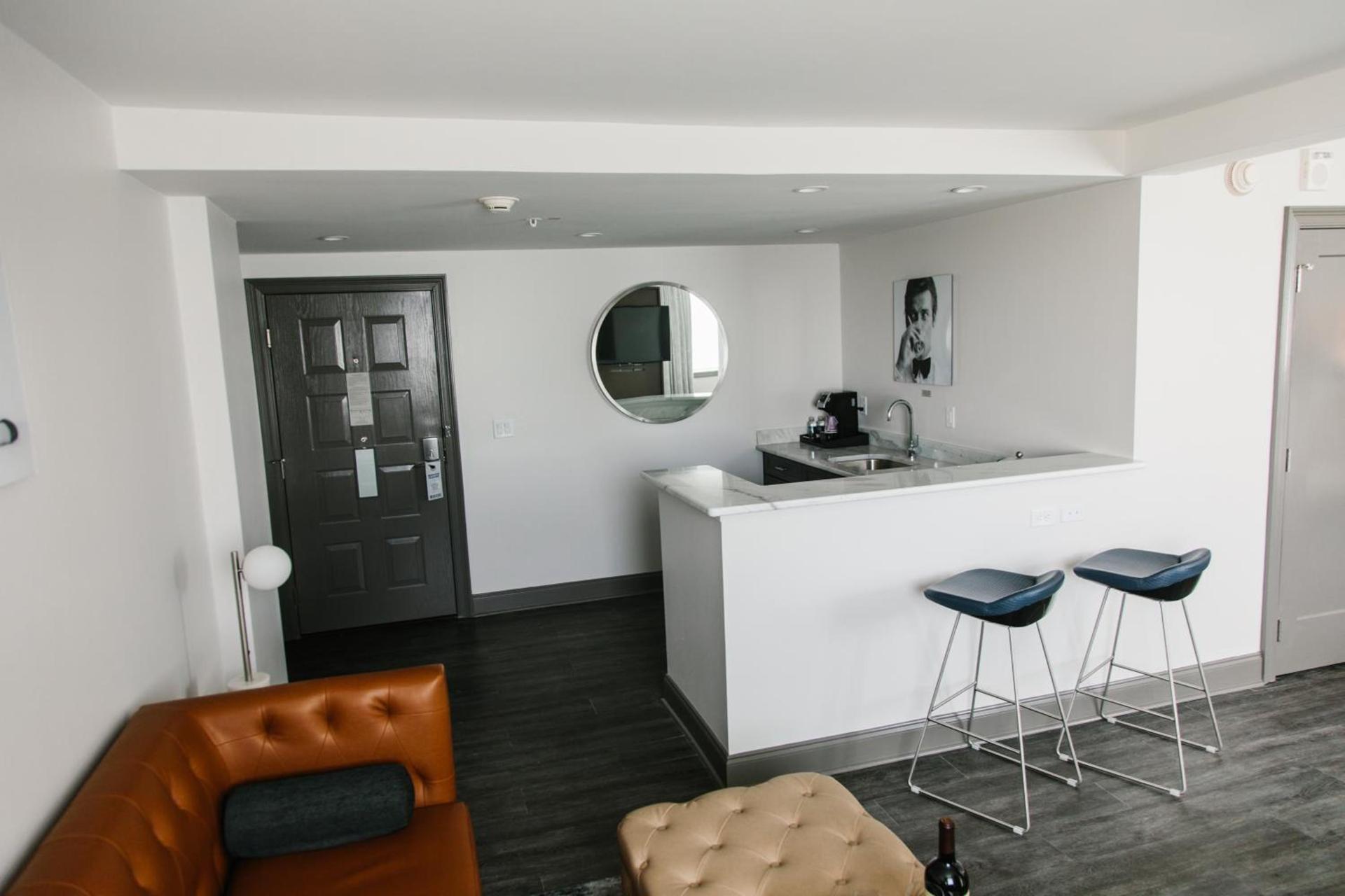 Hotel Legends photo 24