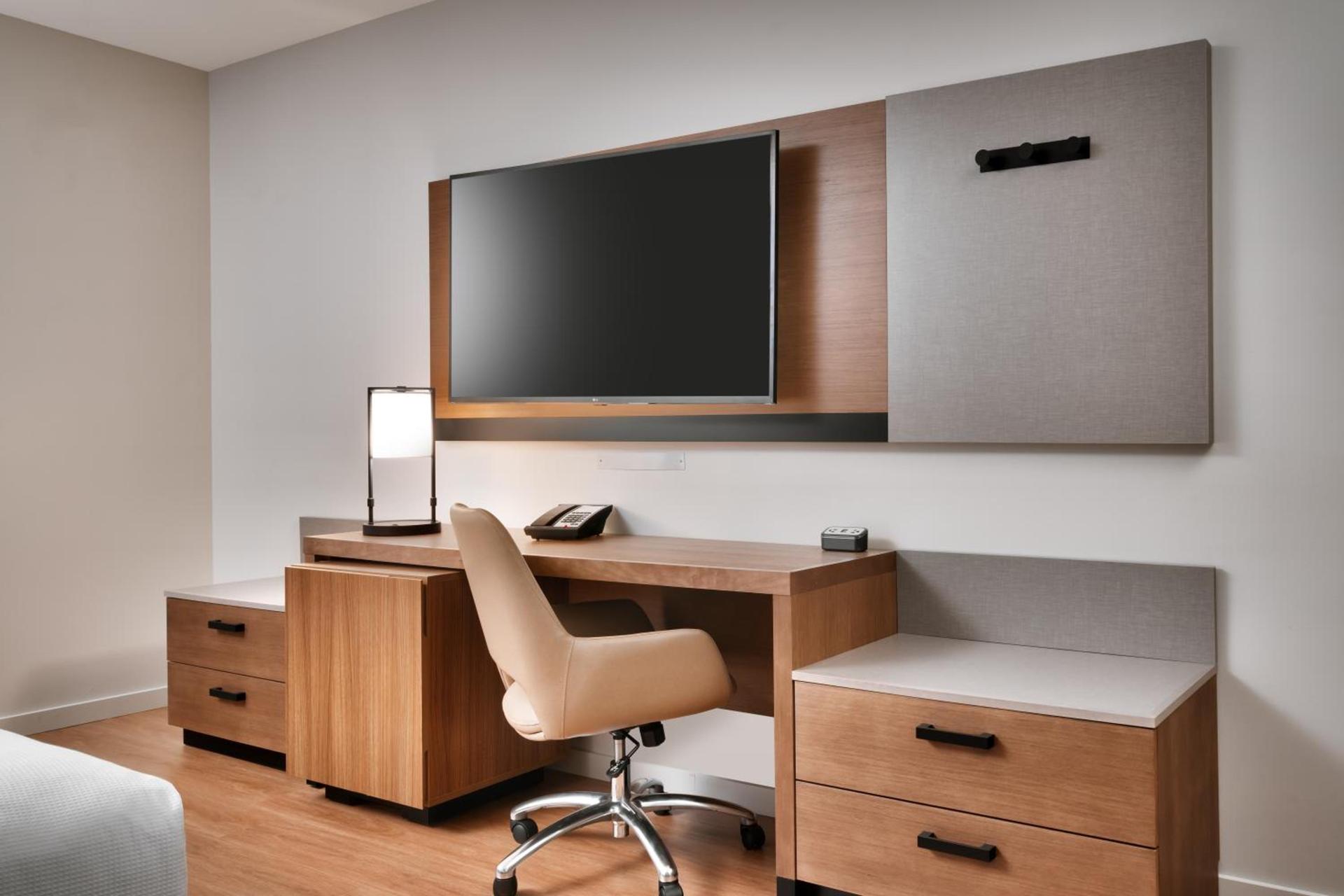 Hyatt Place Fayetteville/Springdale photo 28