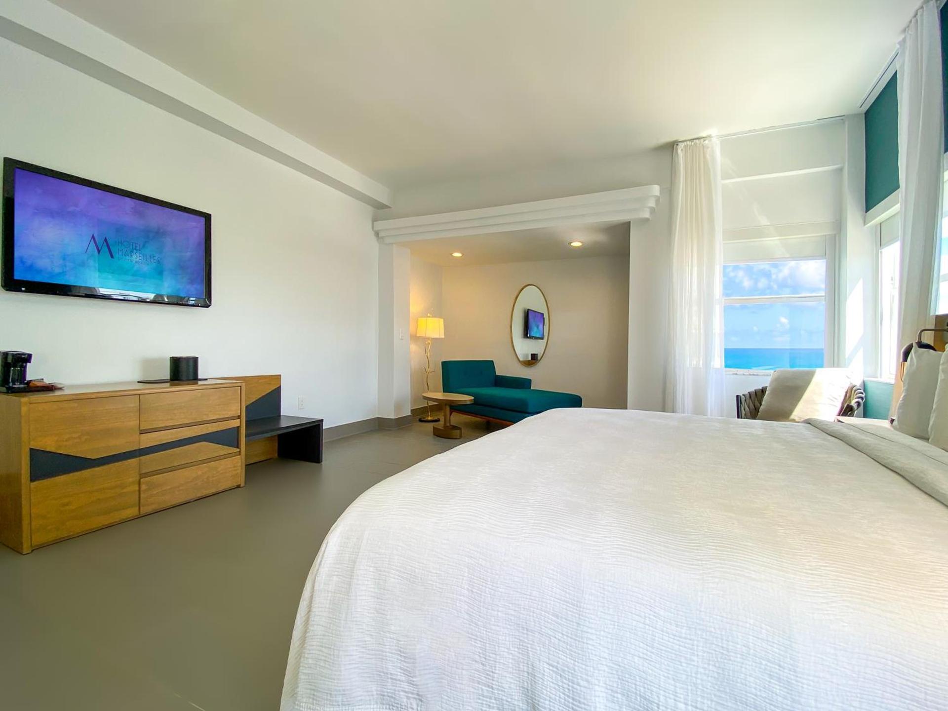 Marseilles Beachfront Hotel photo 44