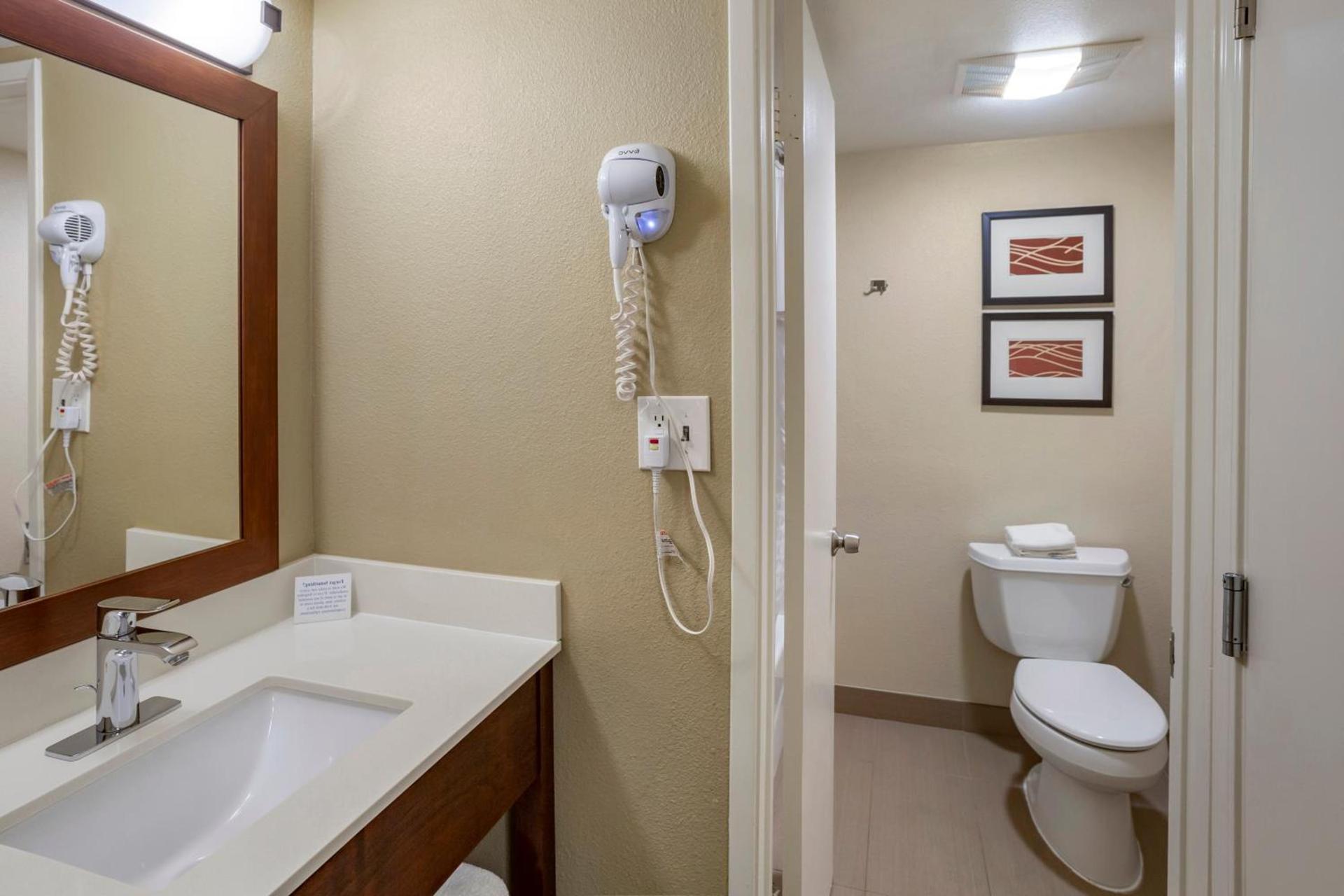 Comfort Inn Sunnyvale - Silicon Valley photo 21