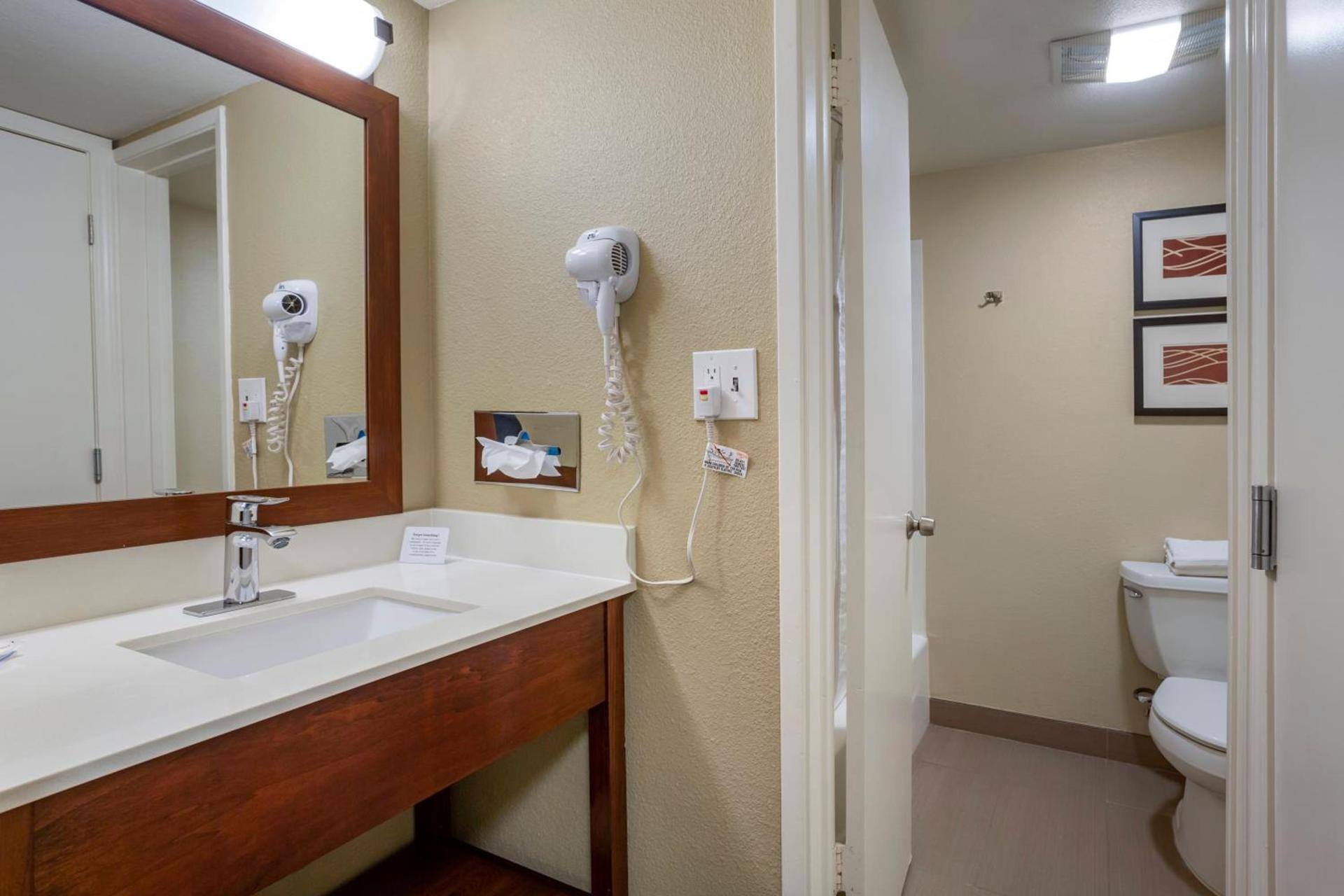 Comfort Inn Sunnyvale - Silicon Valley photo 24