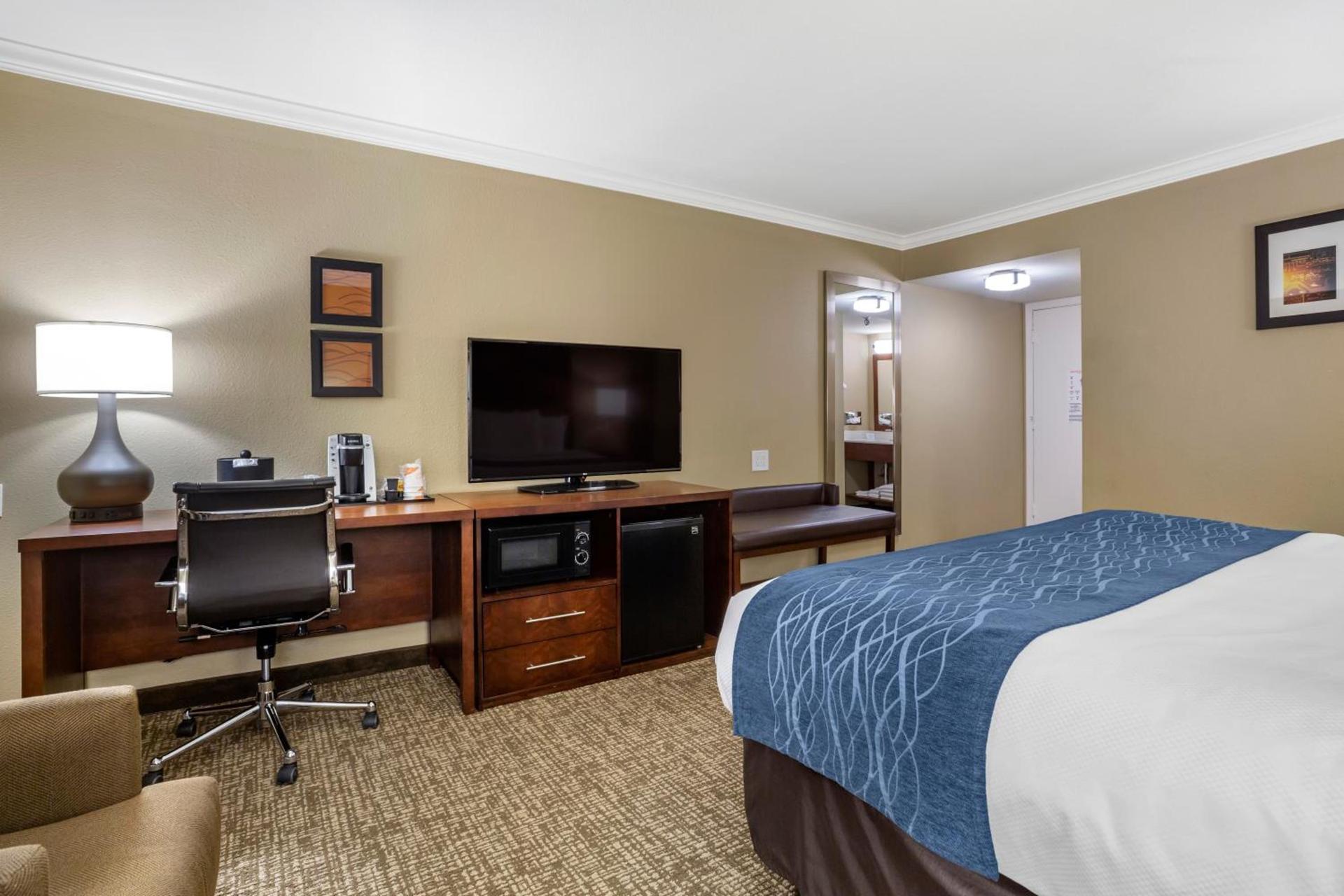 Comfort Inn Sunnyvale - Silicon Valley photo 25
