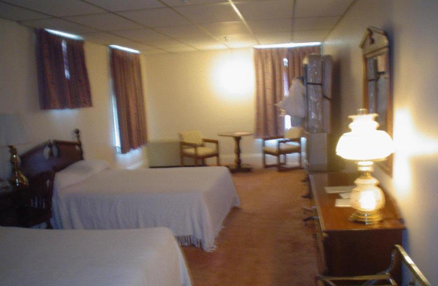Old National Hotel photo 23