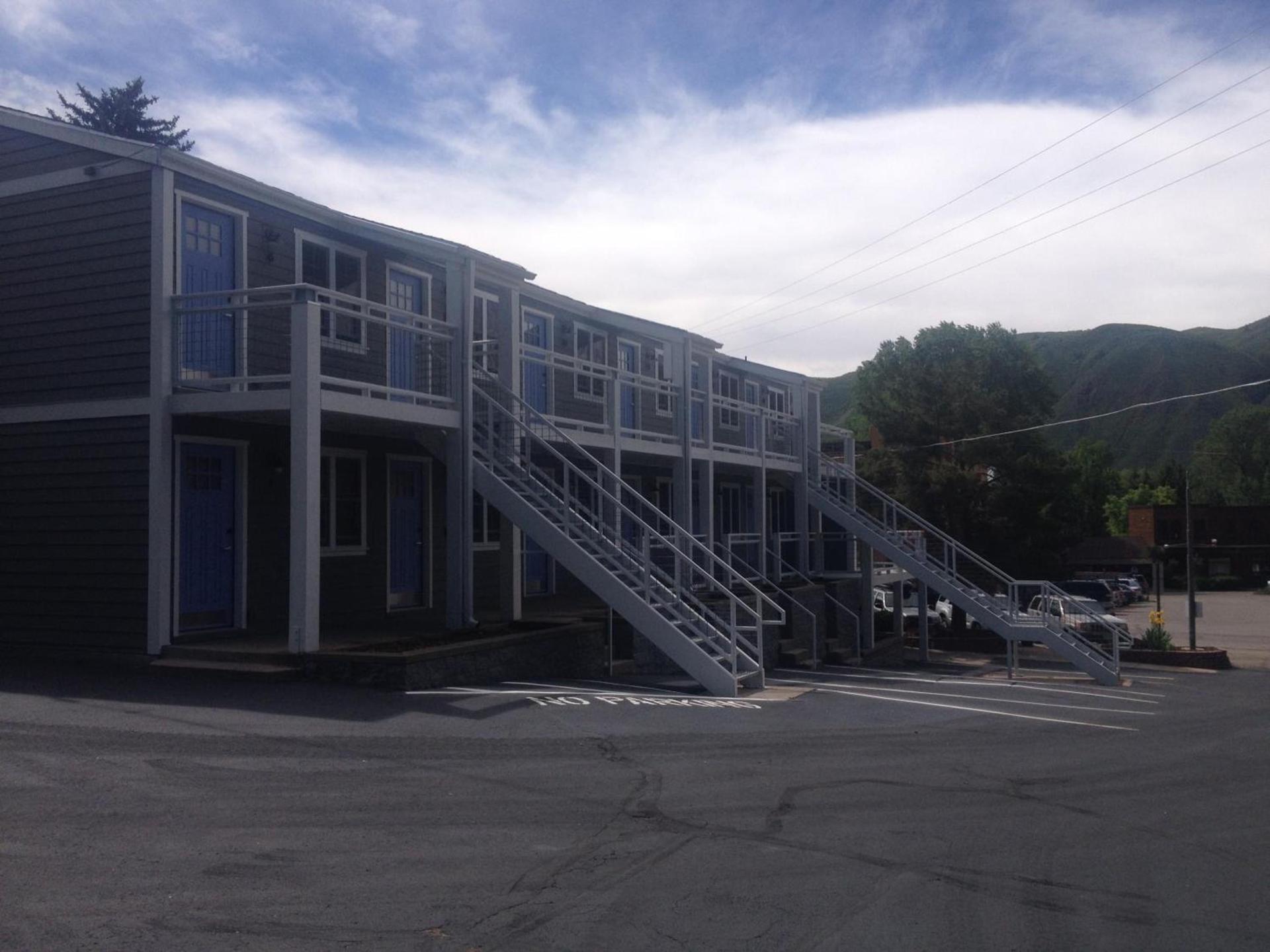 Basalt Mountain Inn photo 18