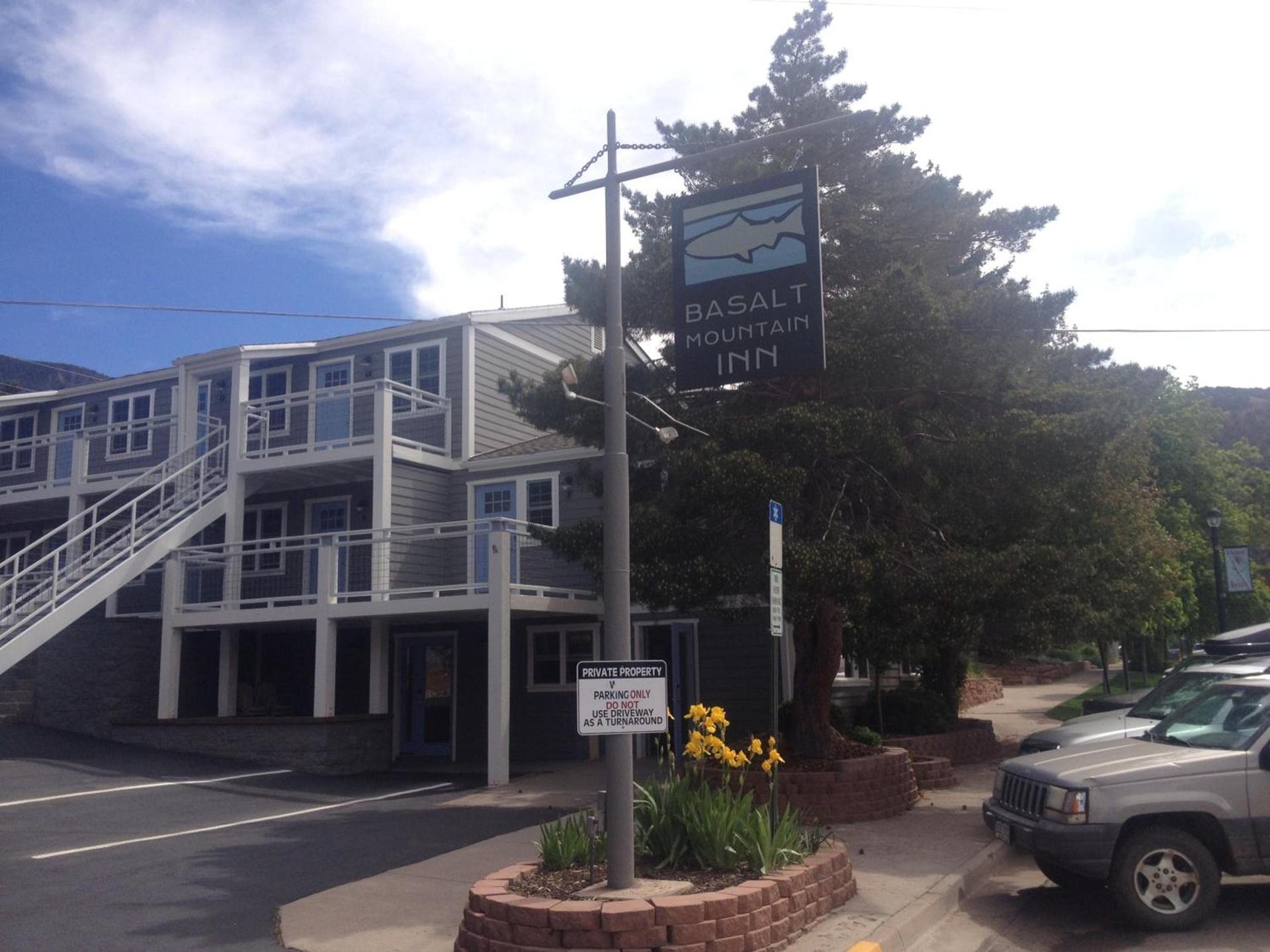 Basalt Mountain Inn photo 15
