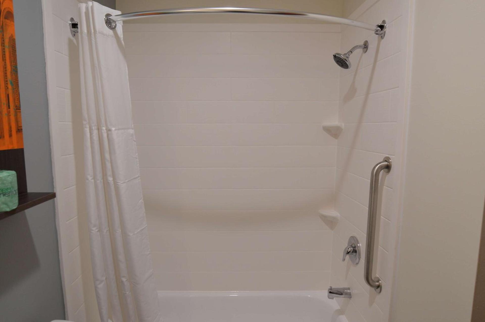 Best Western Ingleside Inn & Suites photo 17