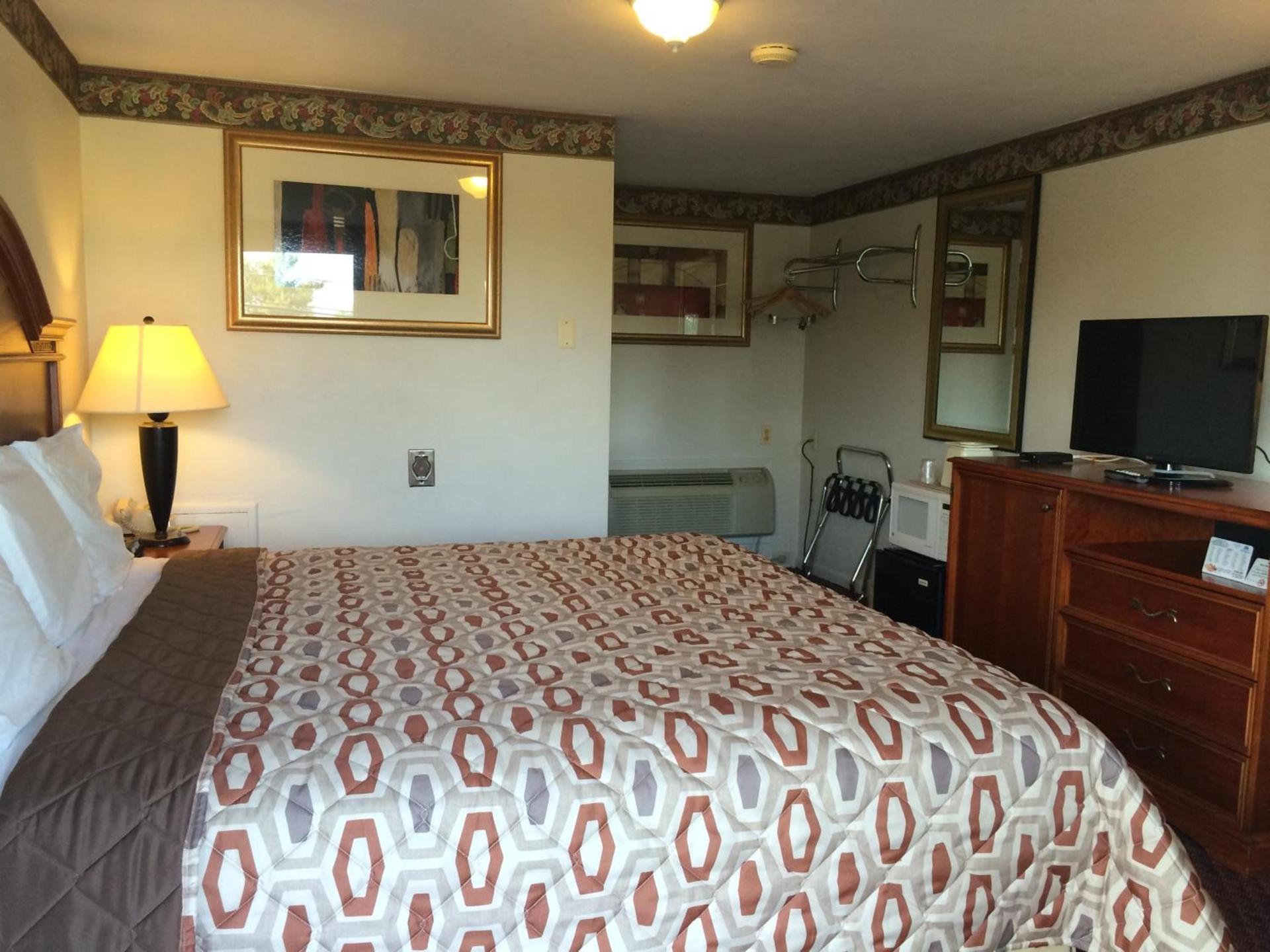Americas Best Value Inn - Palmyra/Hershey photo 19