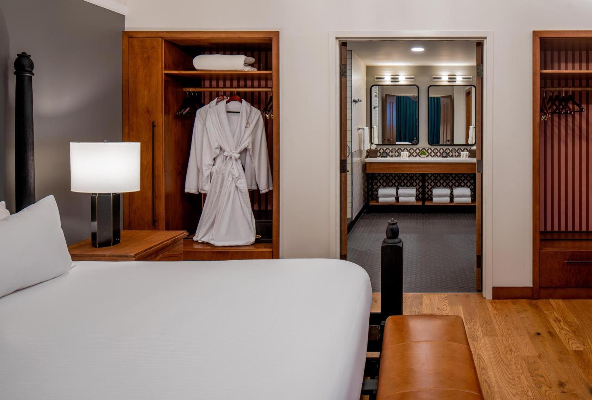 The Last Hotel photo 13