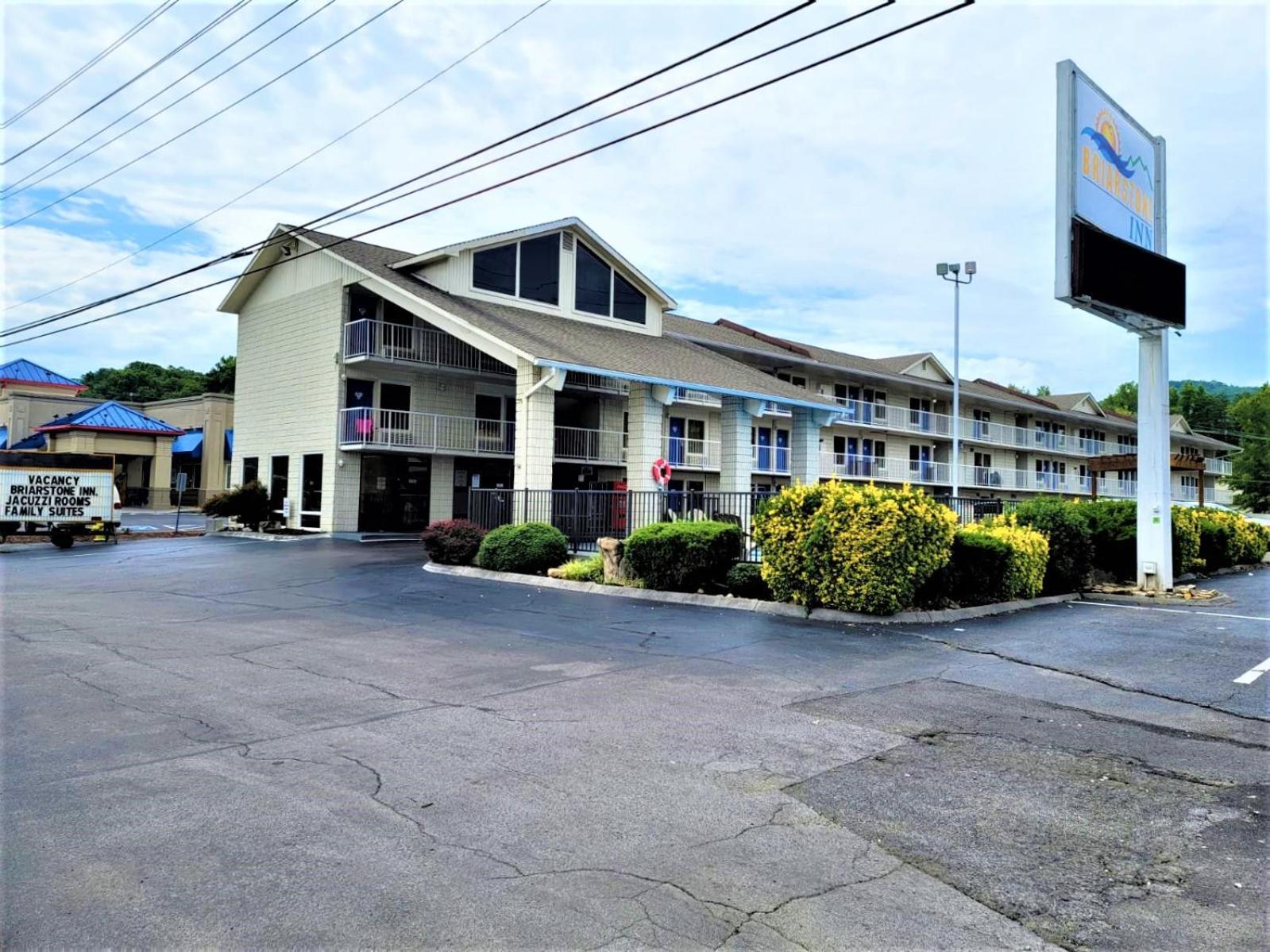 Park Inn by Radisson, Pigeon Forge South photo 1