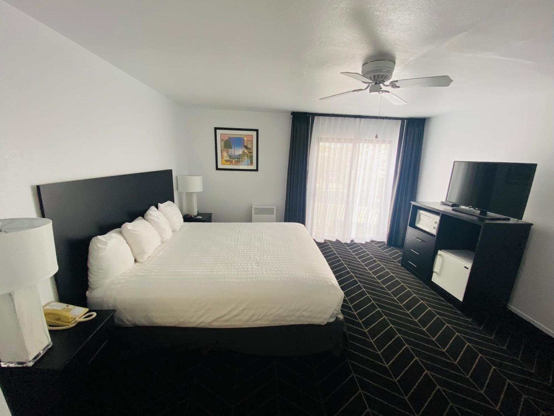 Masterpiece Hotel photo 48