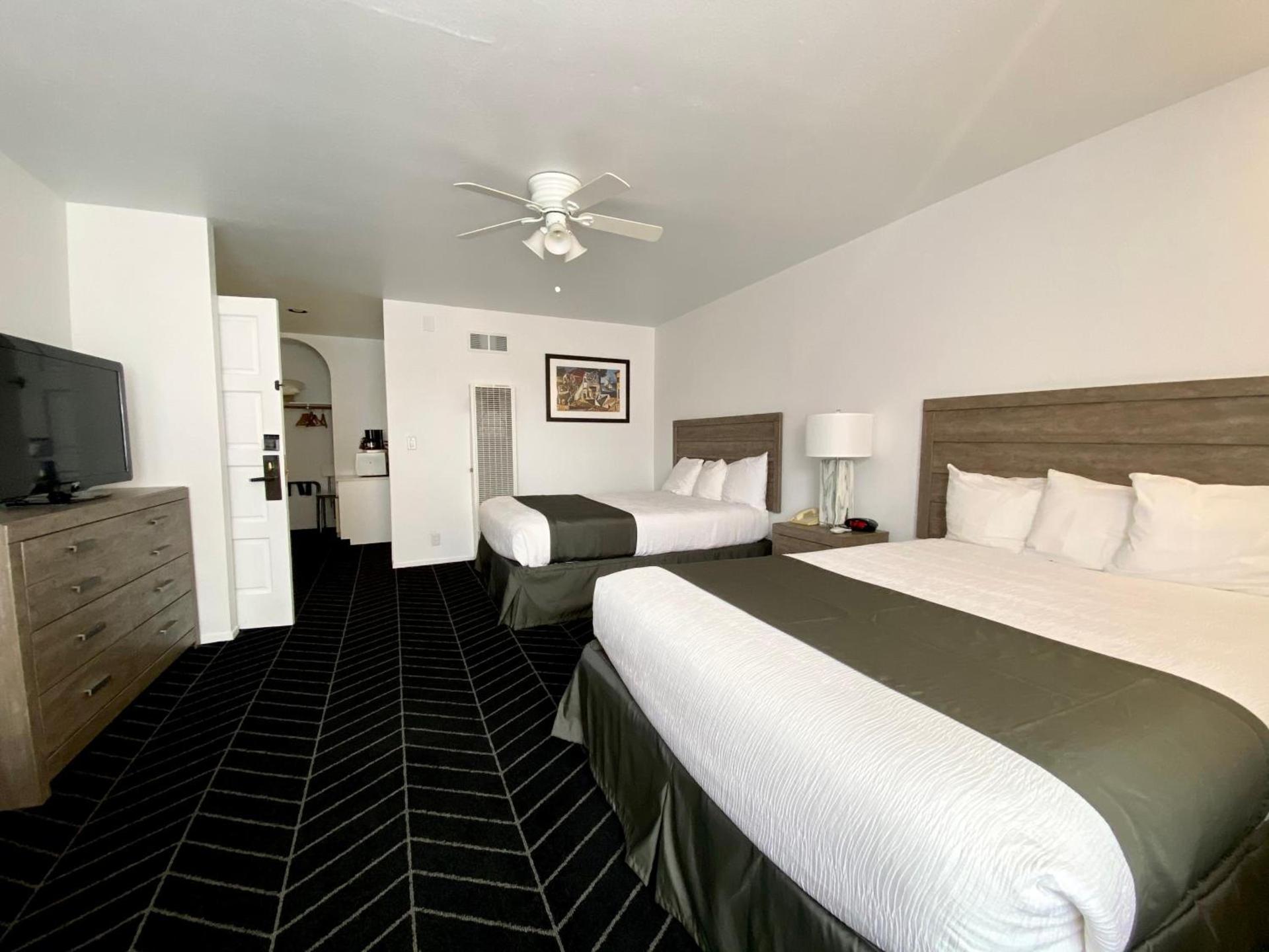 Masterpiece Hotel photo 55