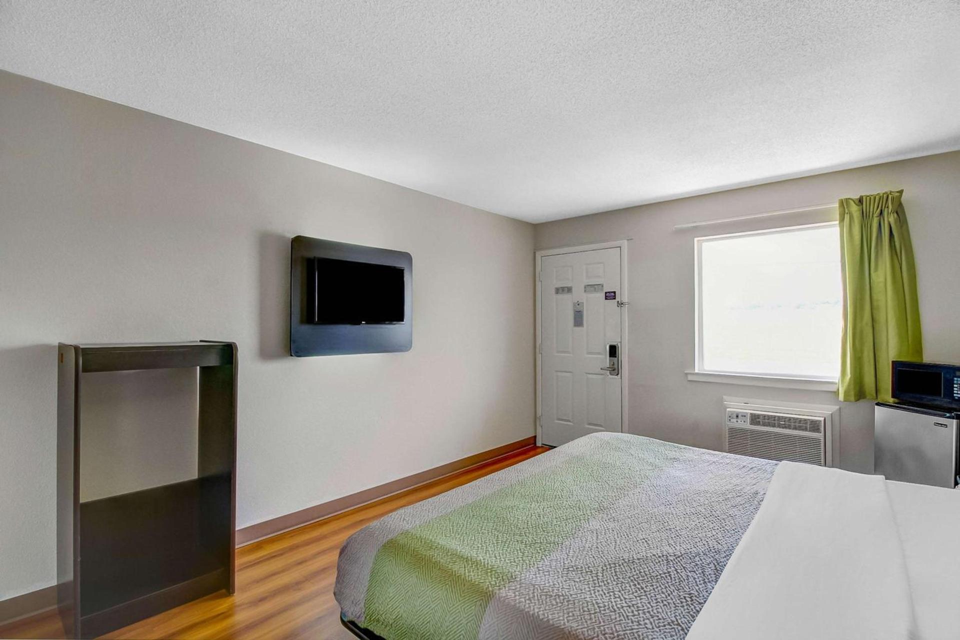 Motel 6-Charles Town, WV photo 5