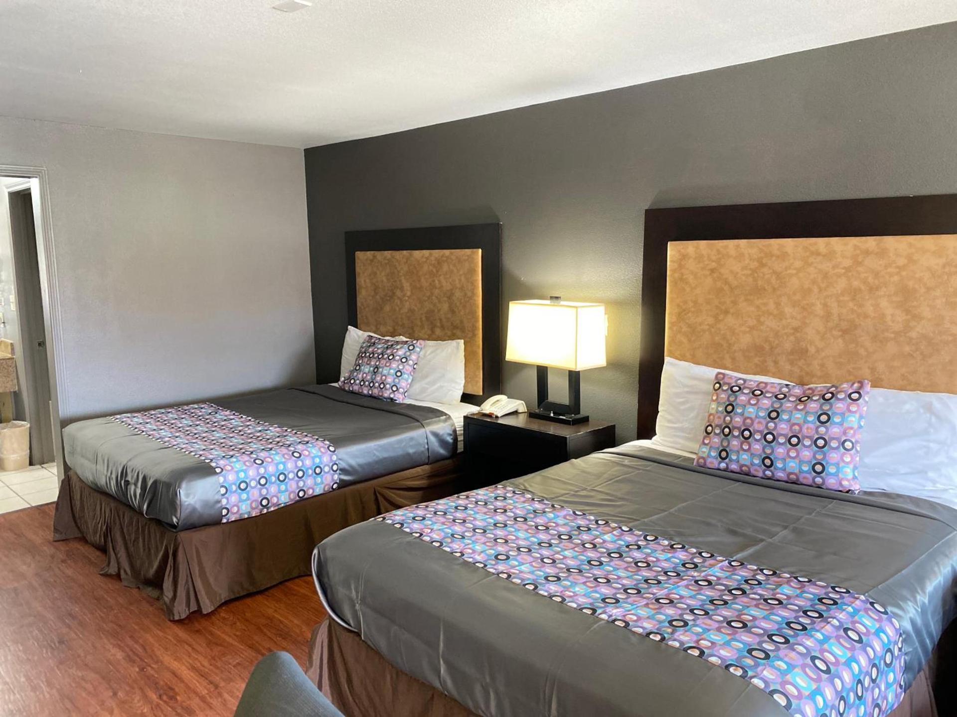 Island Suites Bay City photo 21
