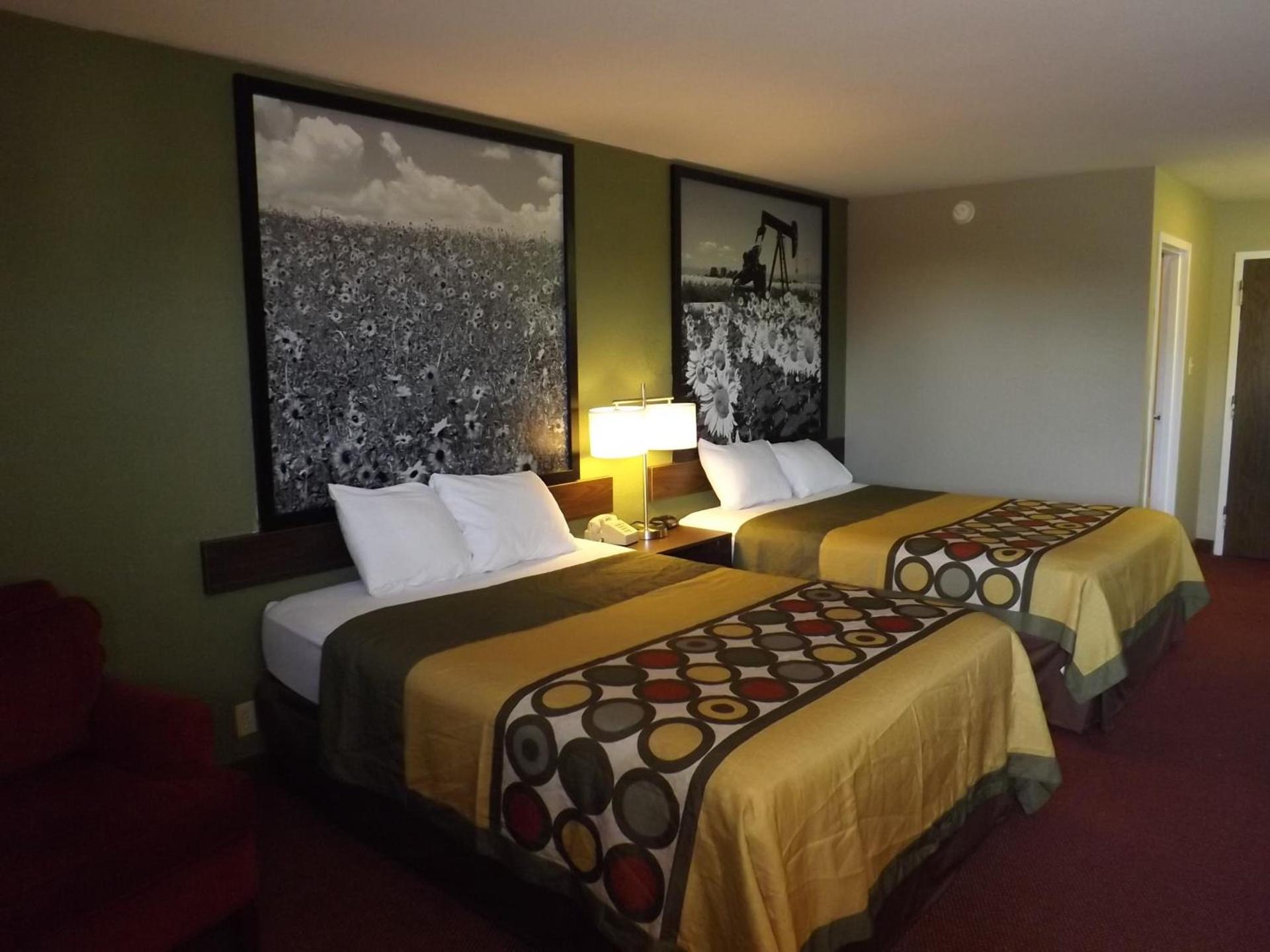 Super 8 by Wyndham Sterling CO photo 28