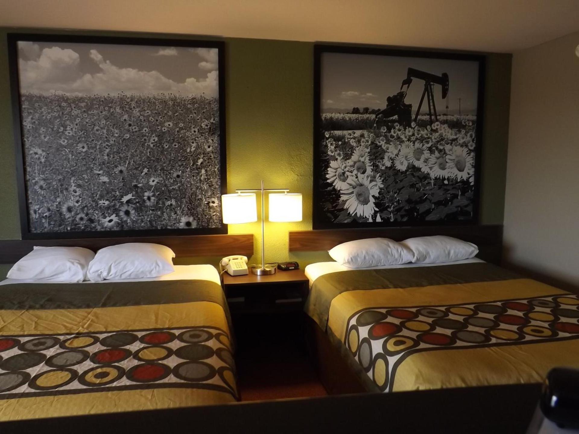 Super 8 by Wyndham Sterling CO photo 23