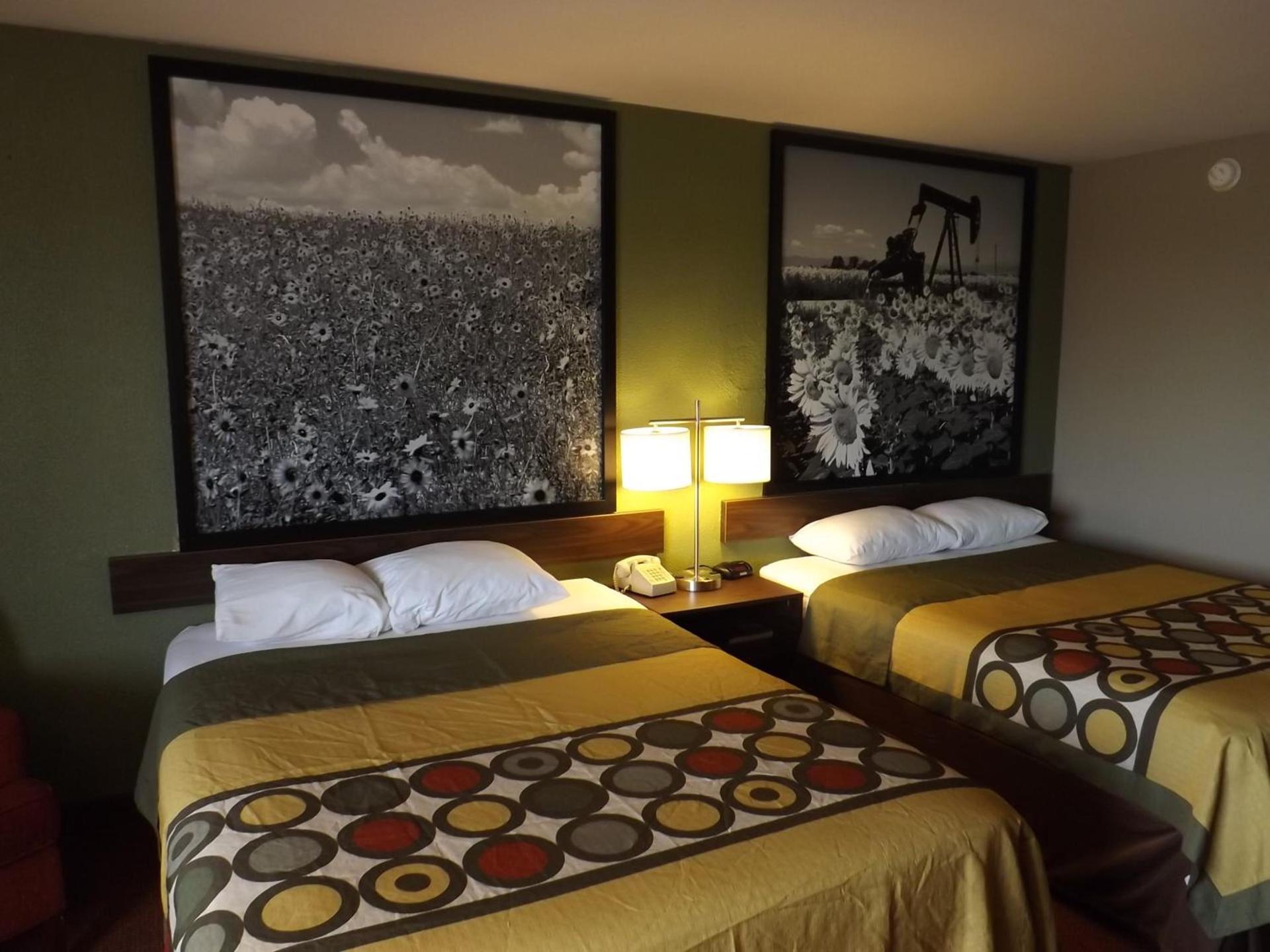Super 8 by Wyndham Sterling CO photo 24