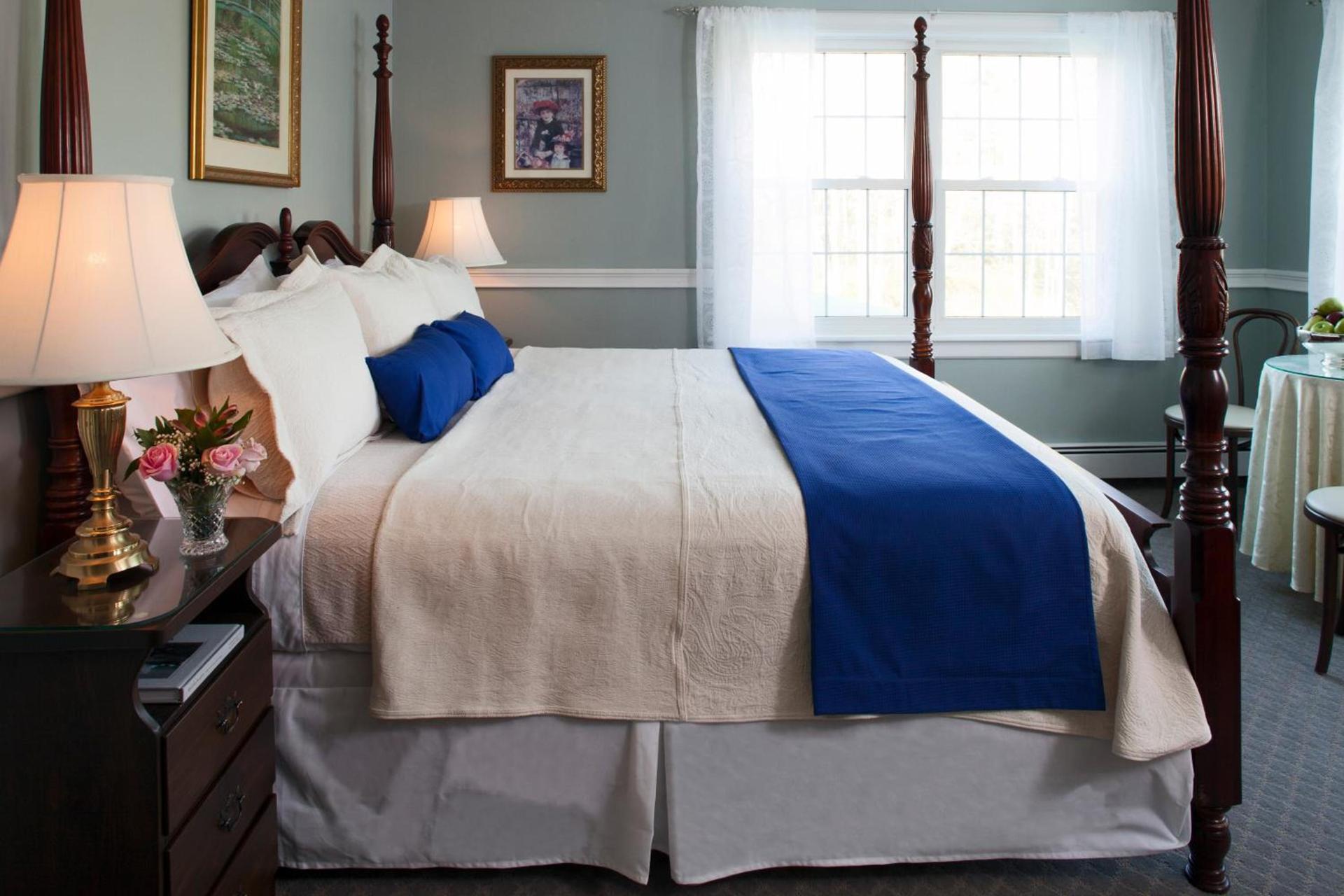 Wolf Cove Inn photo 28
