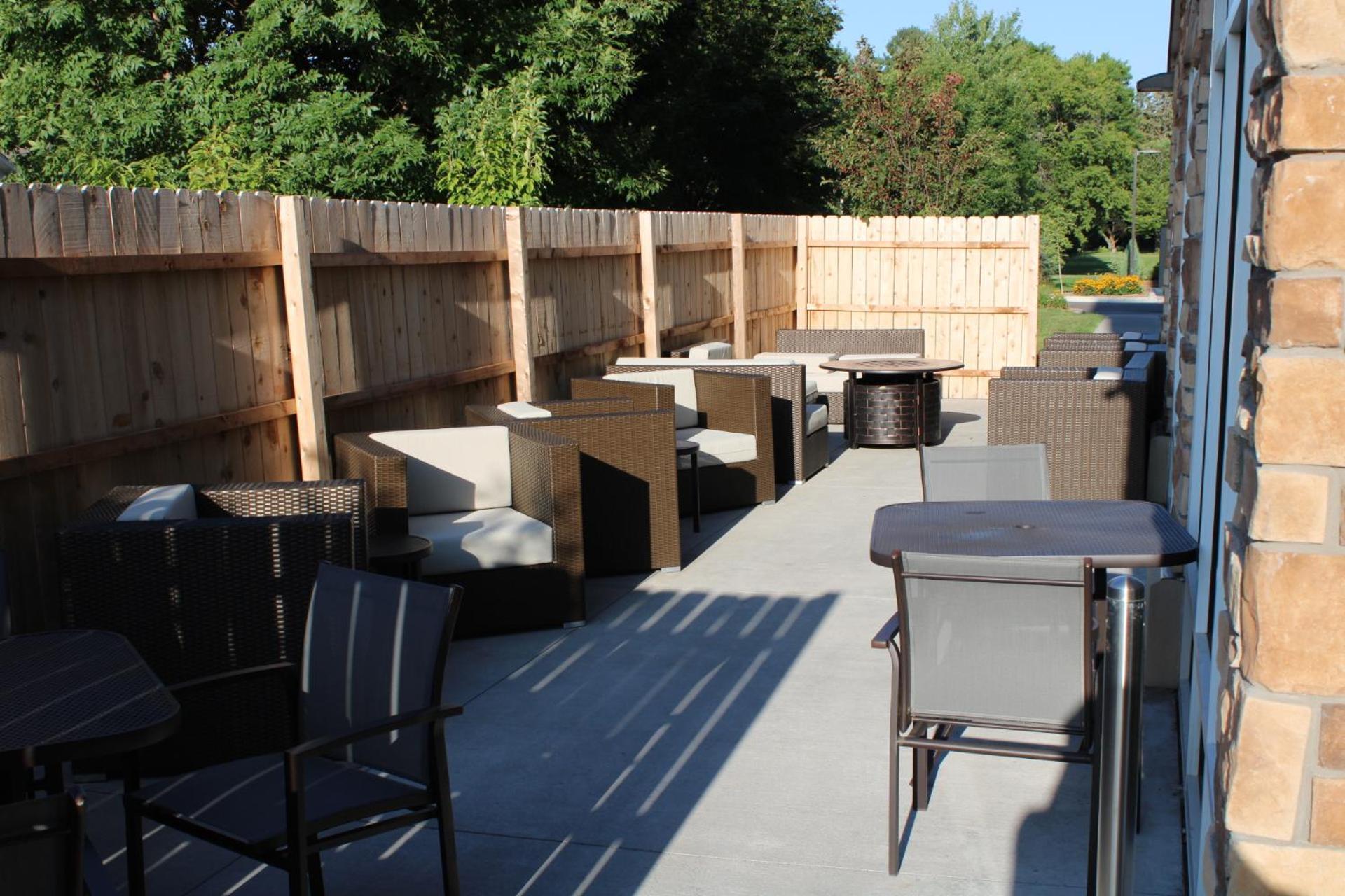Best Western Plus Isanti photo 41