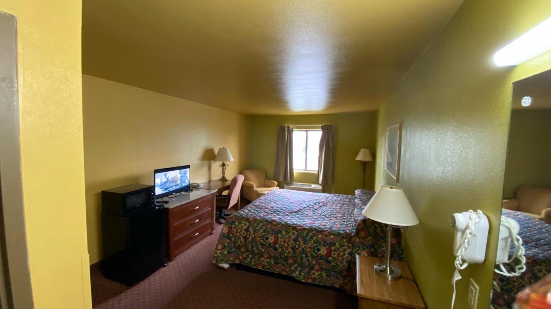 Sunset Inn-Rolla photo 4