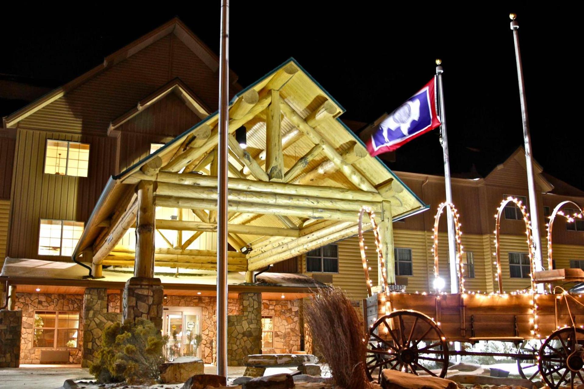 Arbuckle Lodge Gillette photo 9