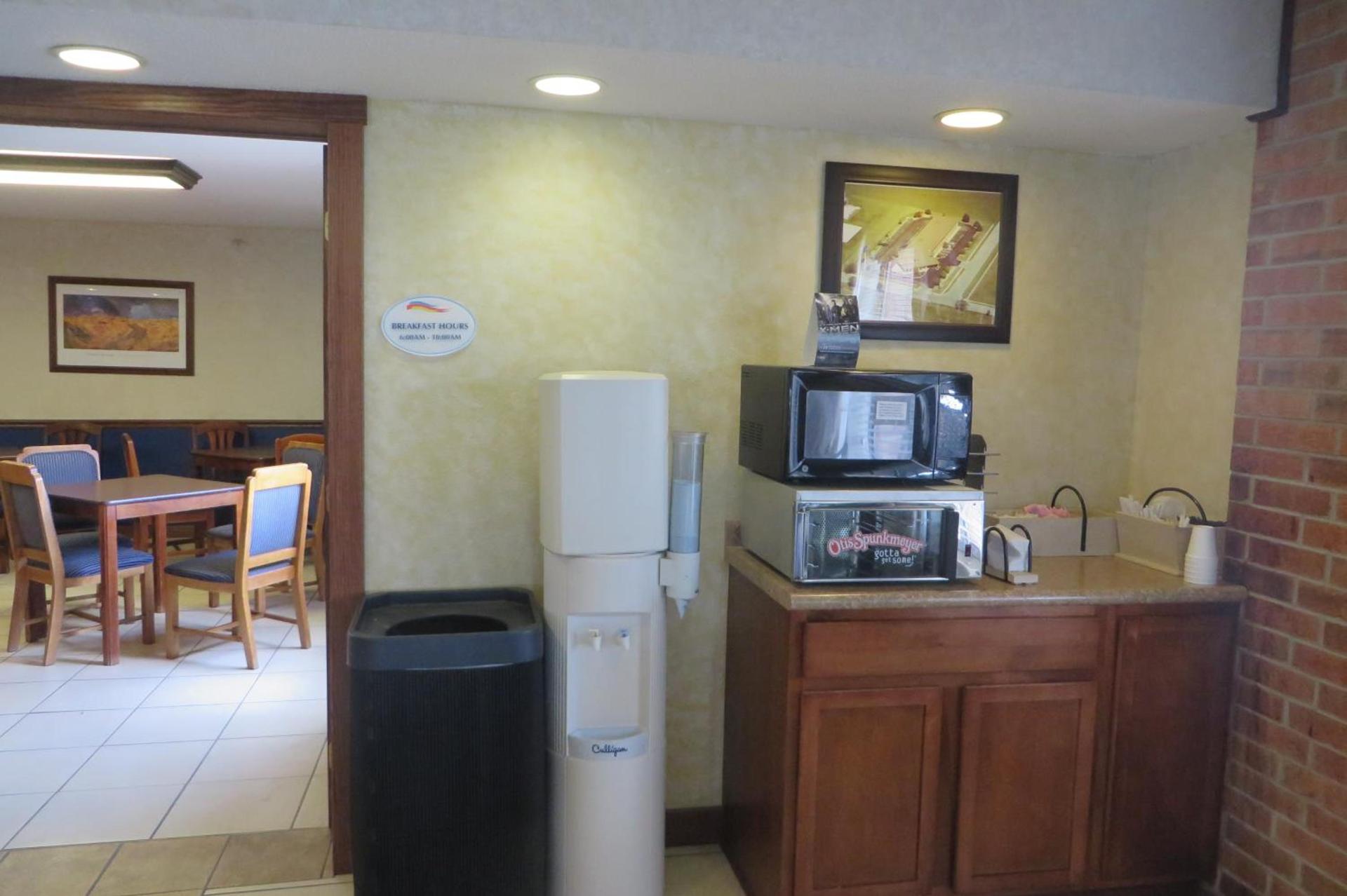 Baymont by Wyndham Boone photo 21