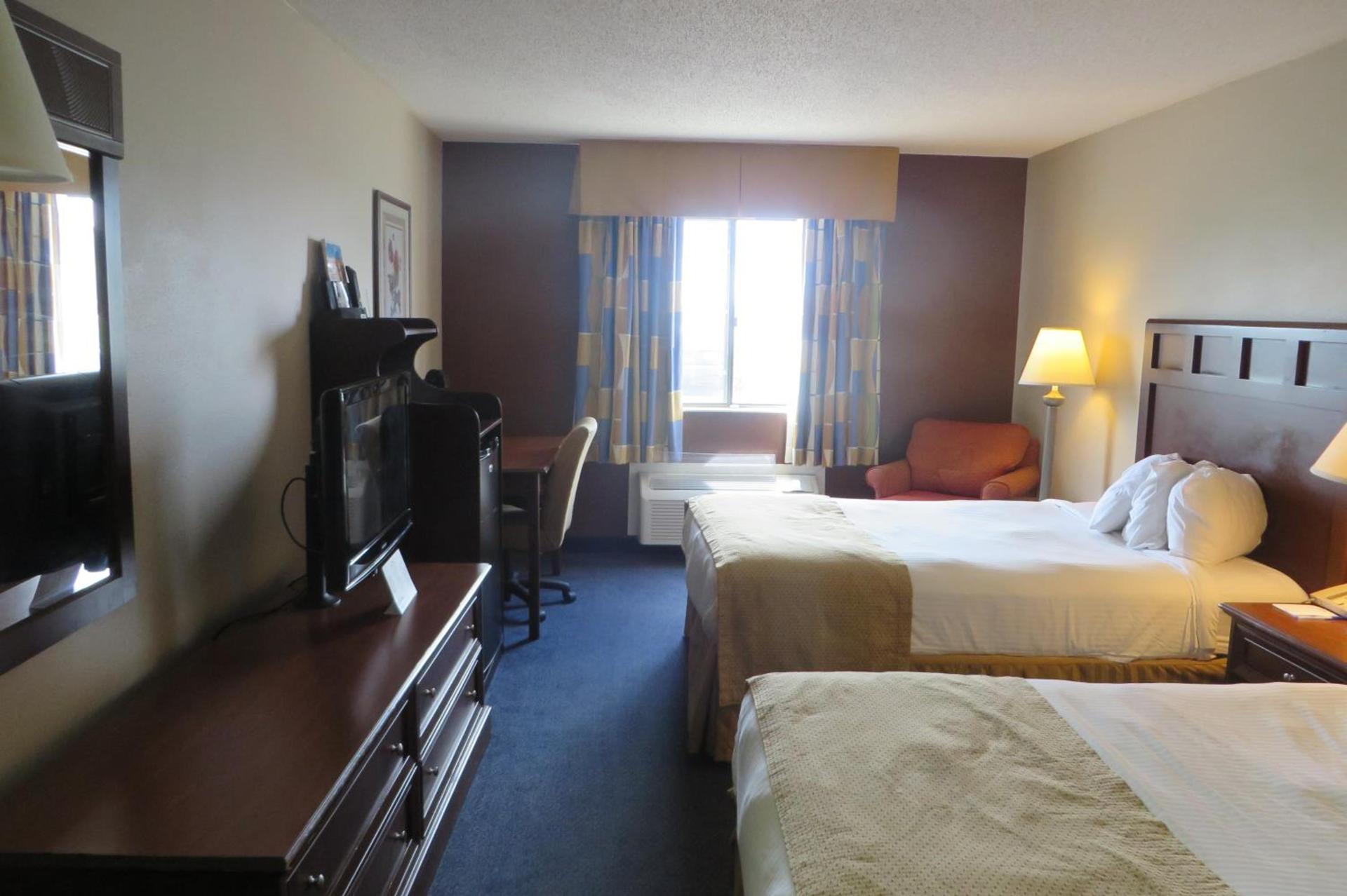 Baymont by Wyndham Boone photo 11
