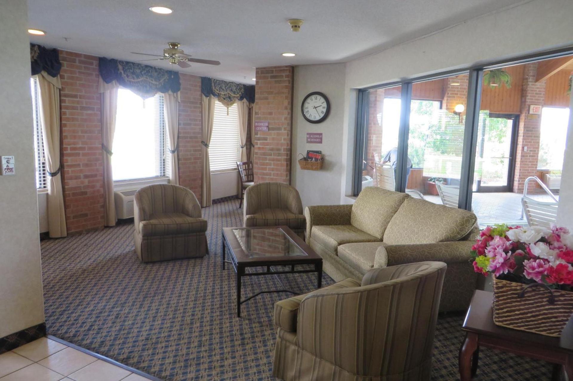 Baymont by Wyndham Boone photo 33