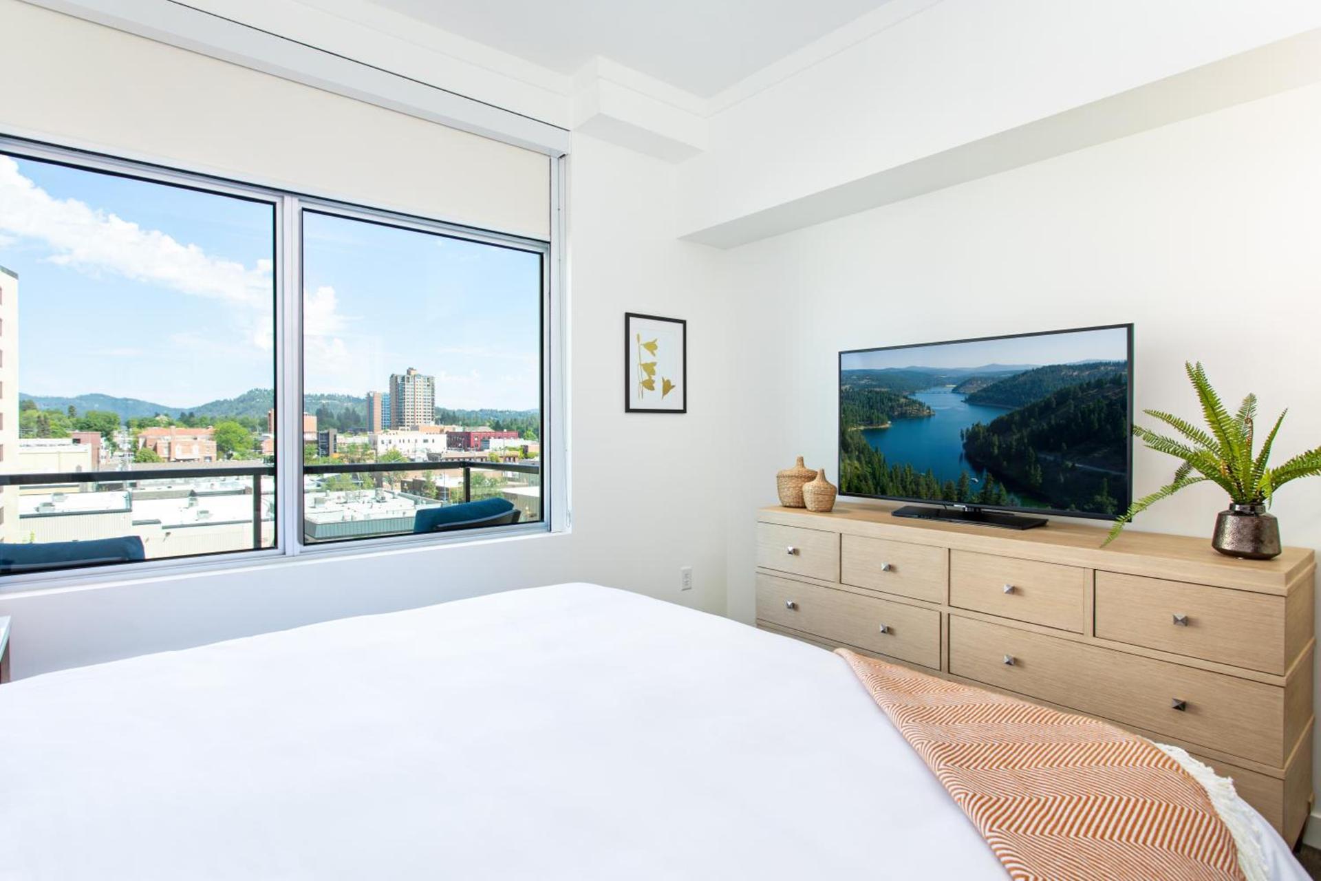 One Lakeside photo 20