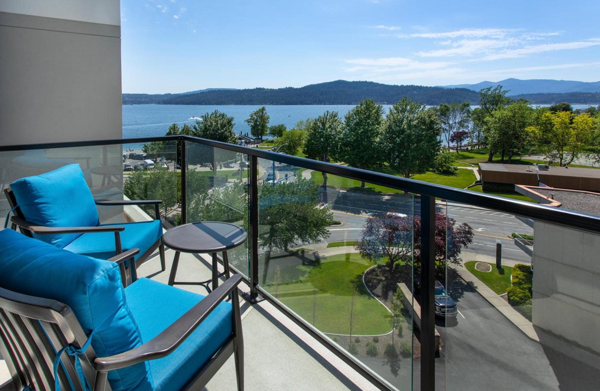One Lakeside photo 26