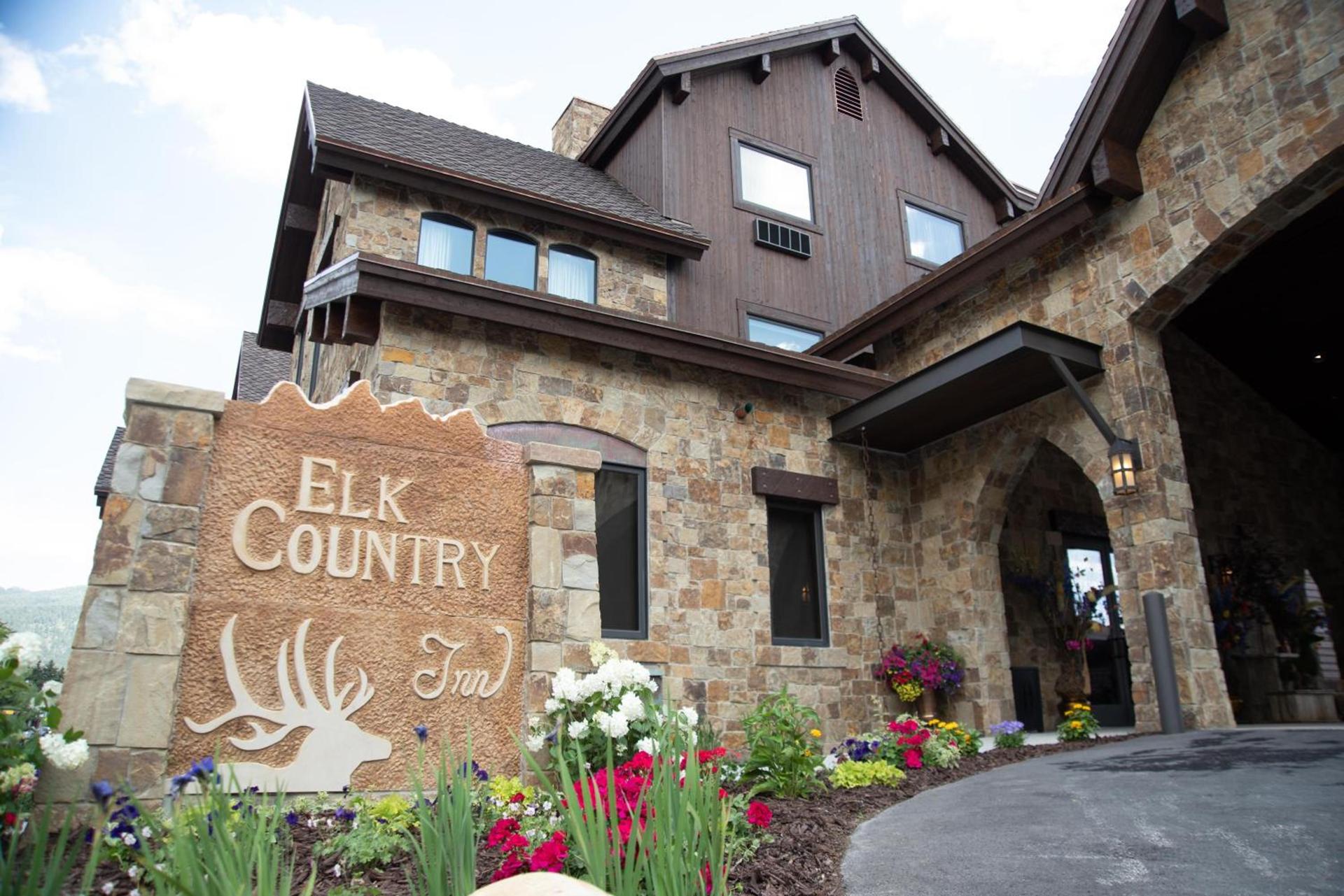 Elk Country Inn photo 69
