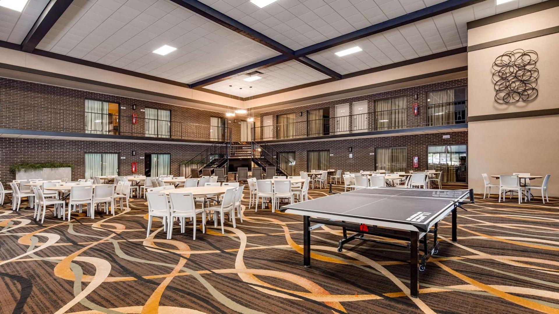 Best Western Angus Inn photo 7