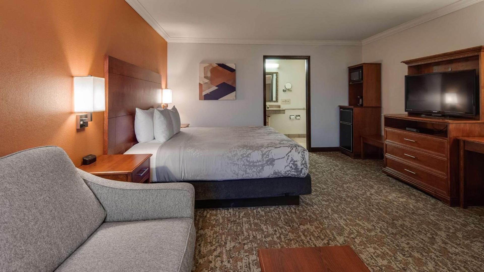 Best Western Angus Inn photo 4