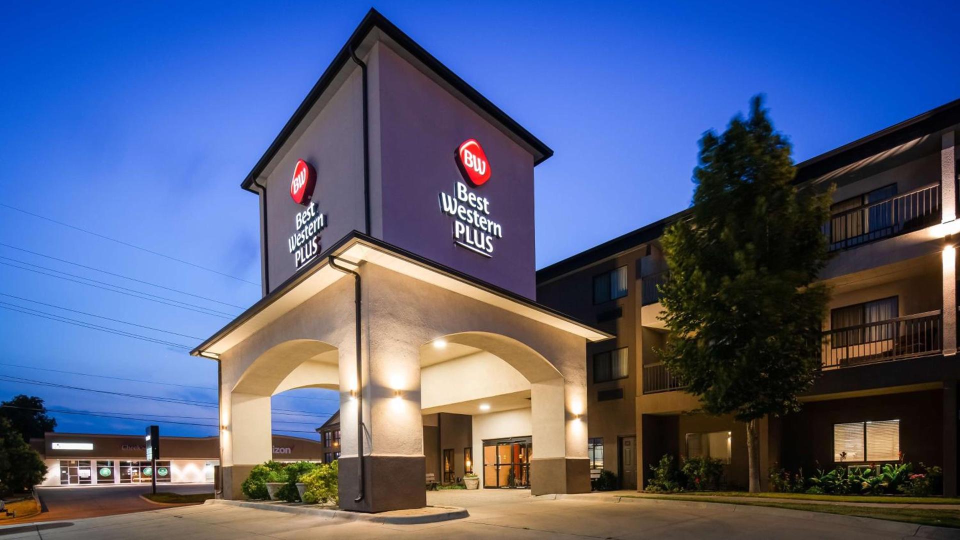 Best Western Plus Country Inn & Suites — hotel in Dodge City