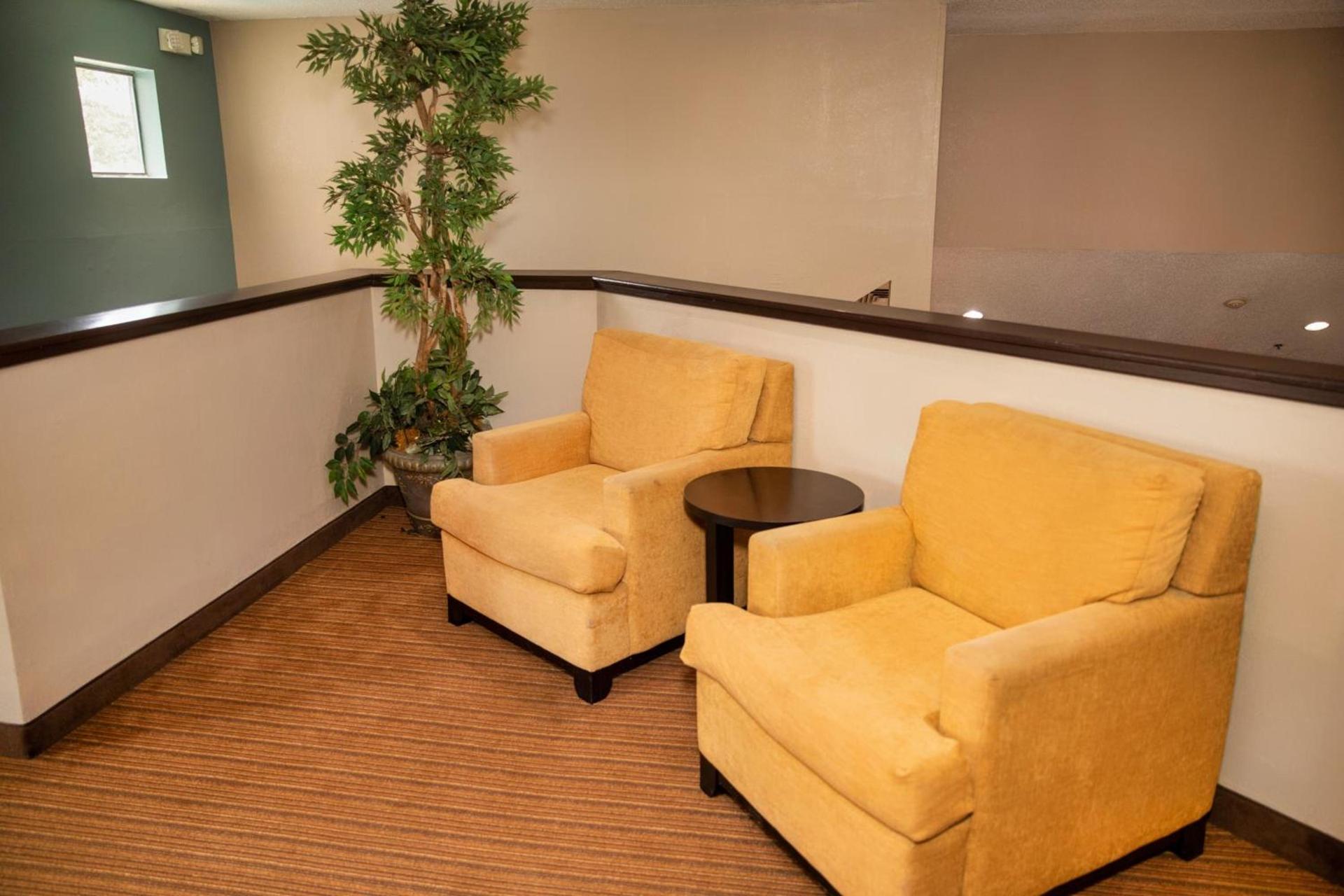 Sleep Inn Savannah Gateway I-95 photo 9